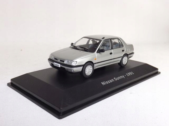 Nissan Sunny Altaya 1:43