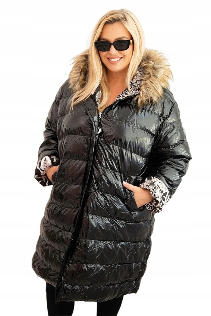 Černá dámská bunda Plus Size s kapucí a kožešinou xl