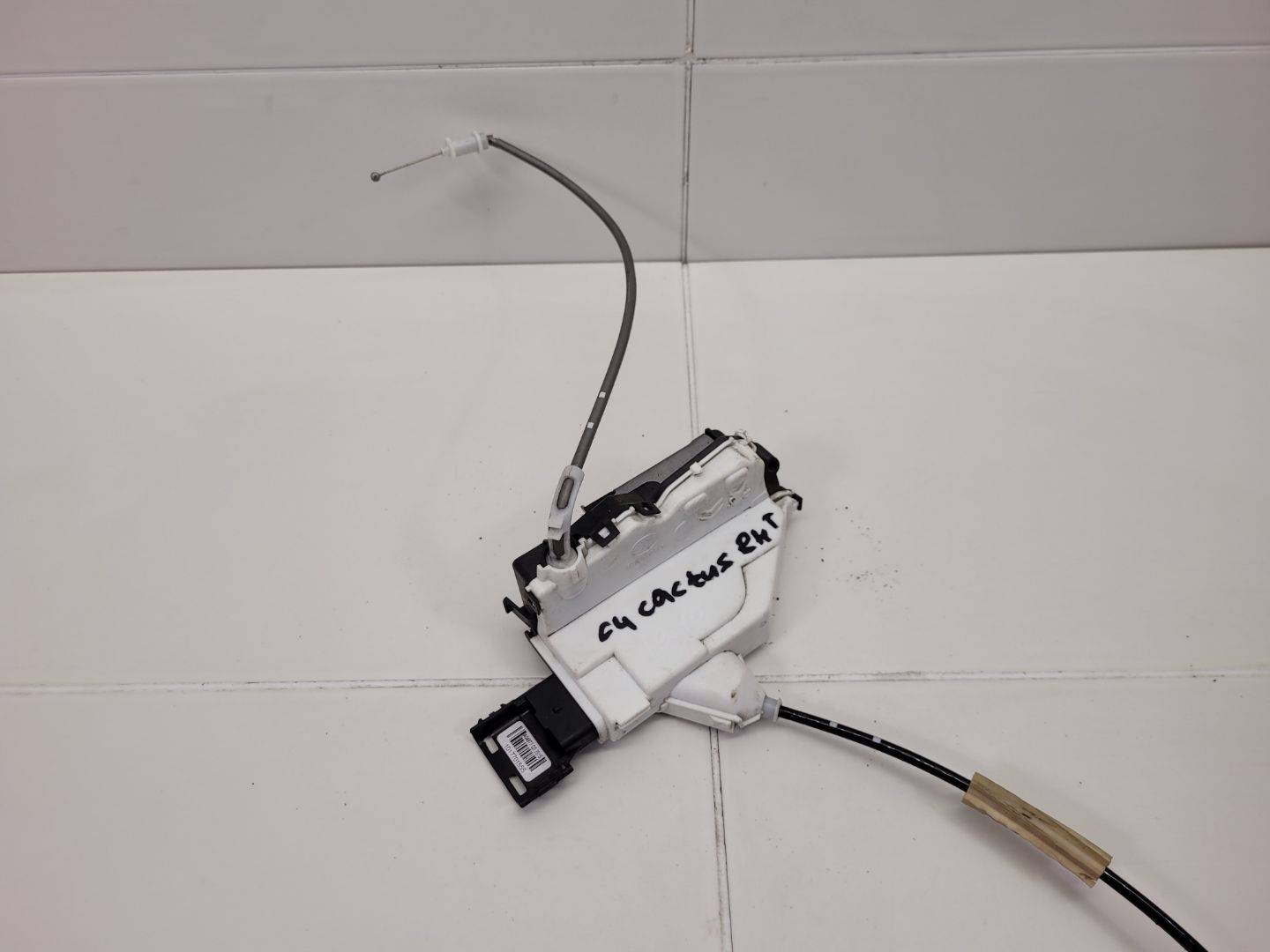 lock door rear part right side Citroen C4 Cactus 2016 1017701555