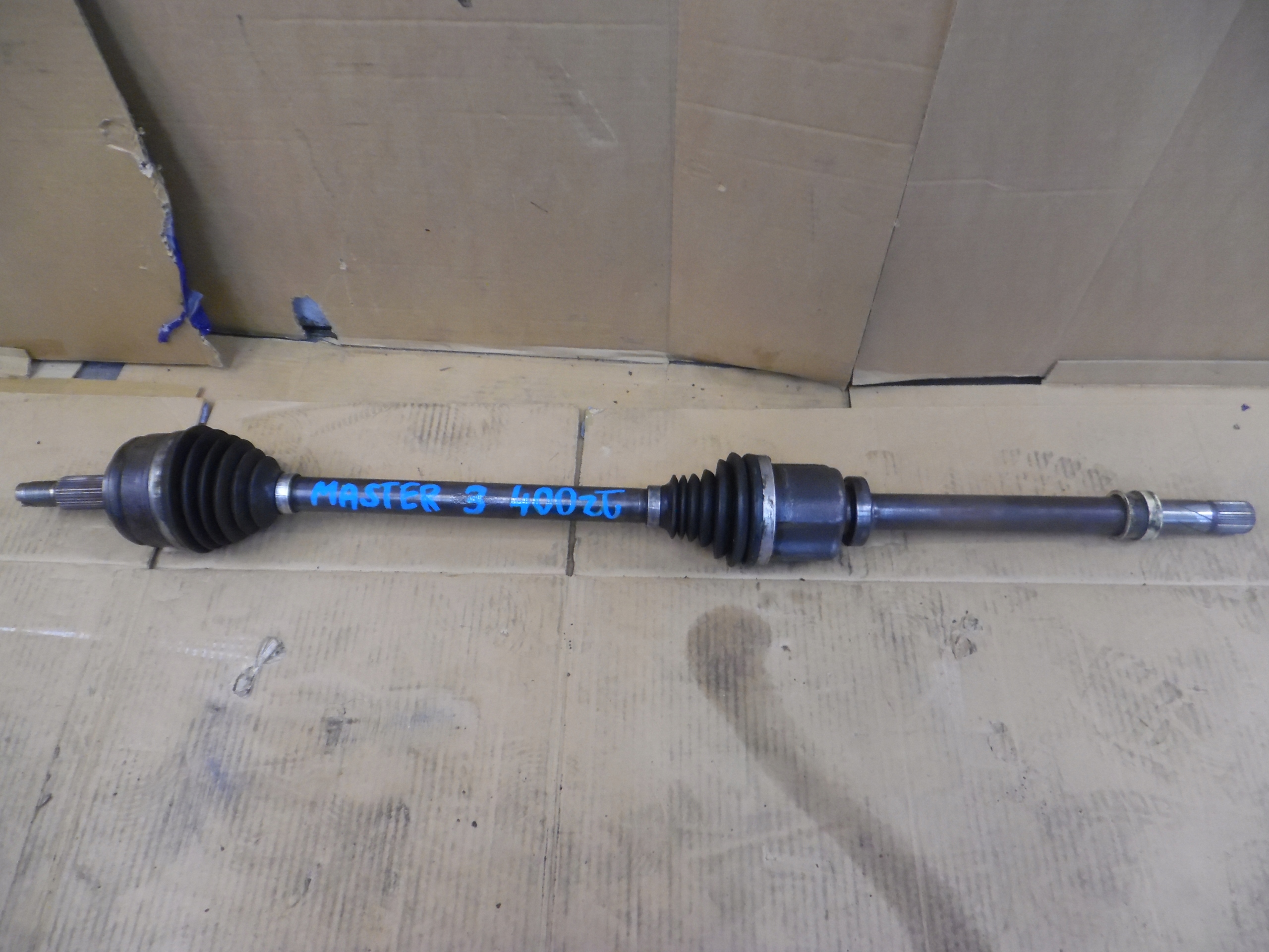 MASTER 3 MOVANO NV400 2.3 DCI 10-ПІВВІСЬ ПРАВИЙ ДОВГИЙ