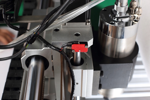 Frezarka CNC 6090 2.2kW 4D 4 osie Model 6090