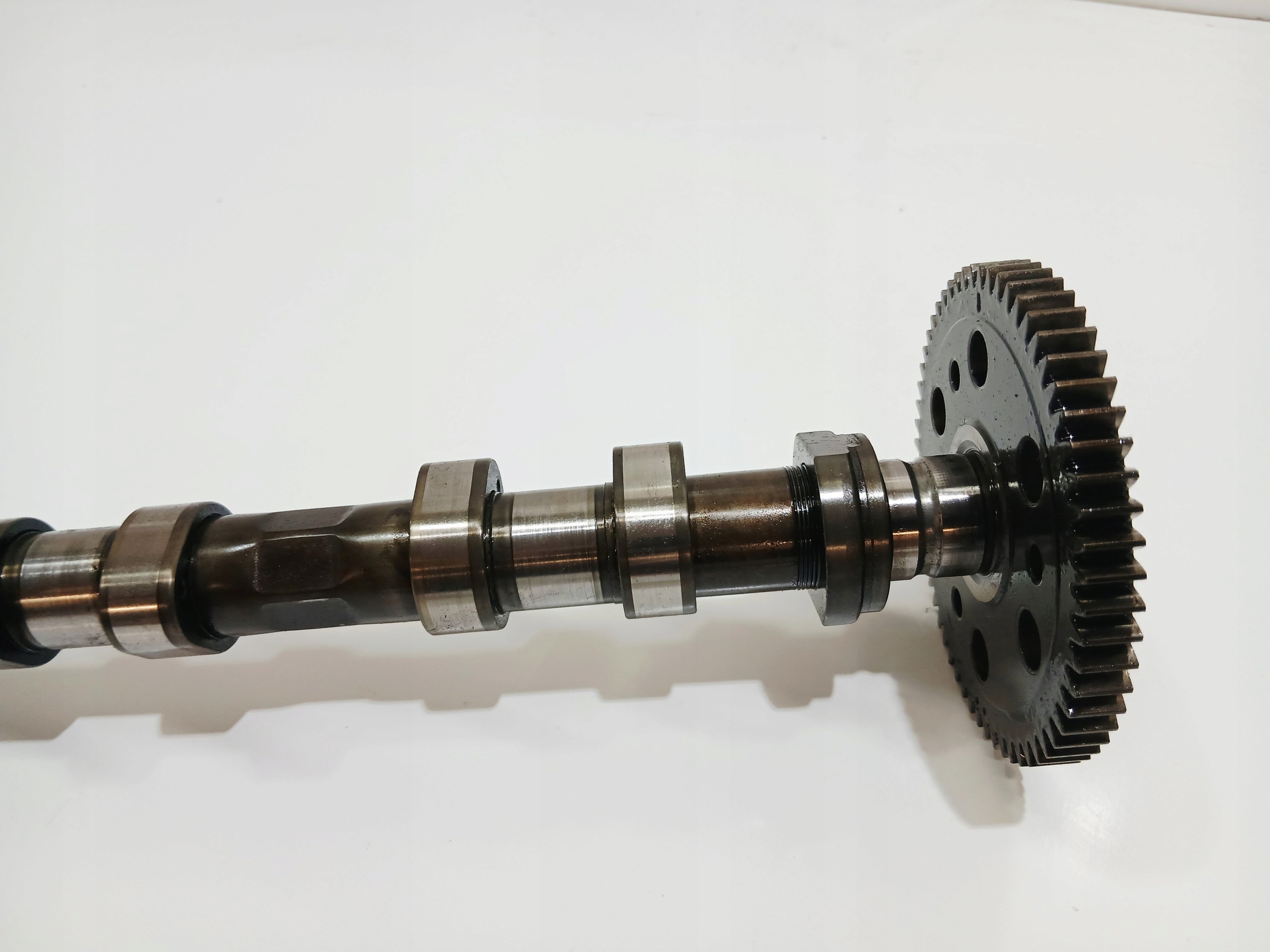 bregasta osovina vratilo BMW E60 3.0 D 7791580