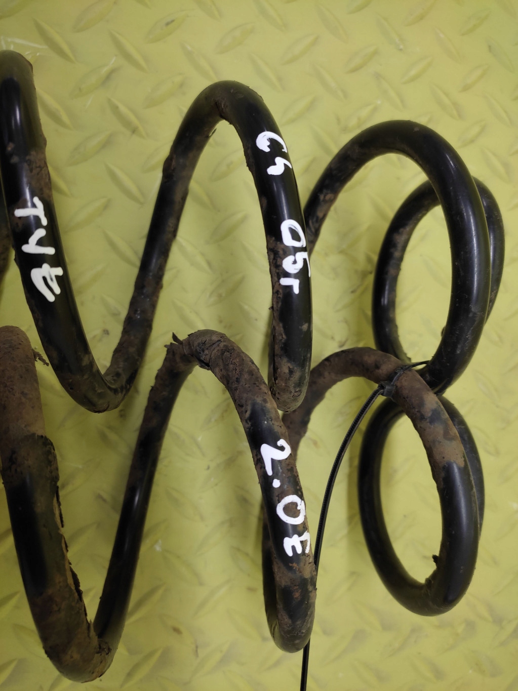 CITROEN C4 2.0 springs springing rear part