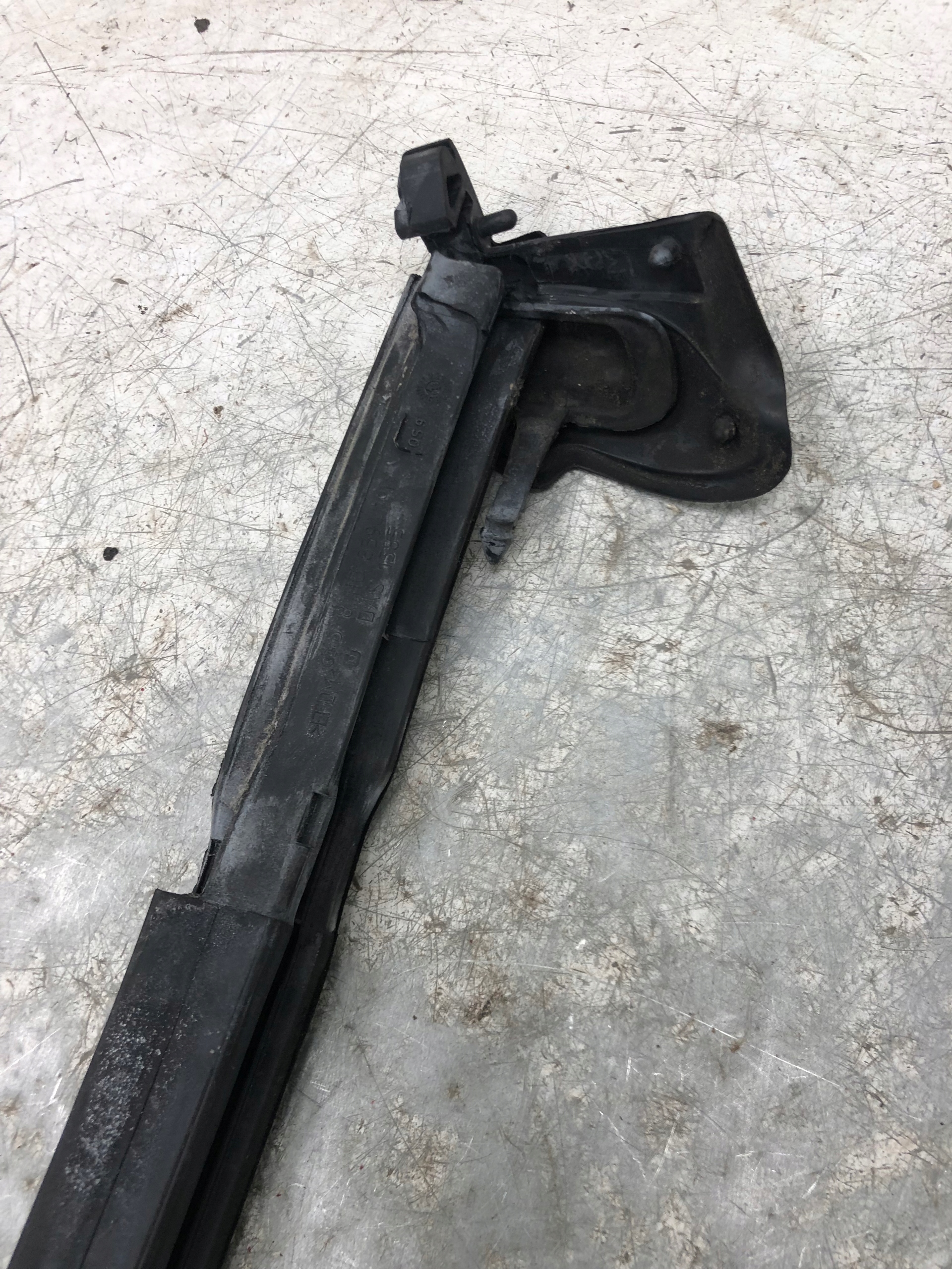 gasket windows left rear part AUDI A4 B6 CABRIO 8H0839479B