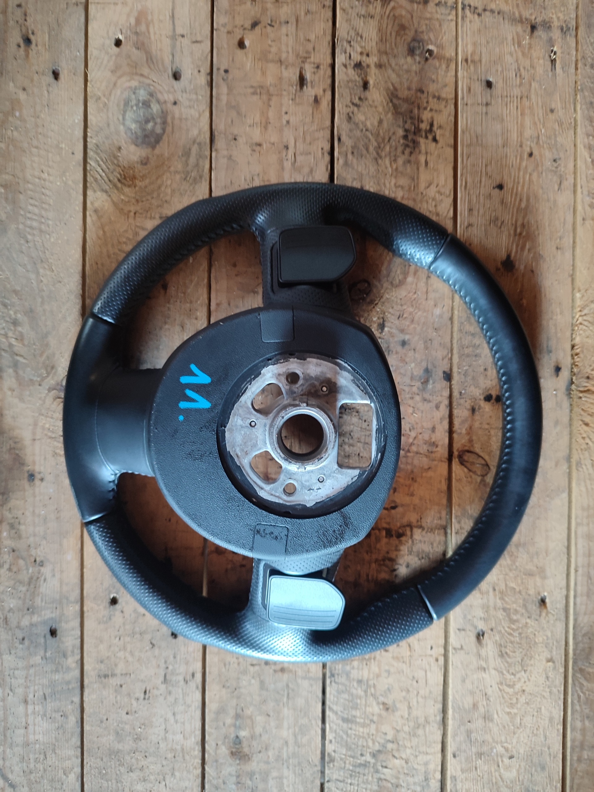 steering wheel, Audi Q5 8R S- LINE with shifting 8R0124A