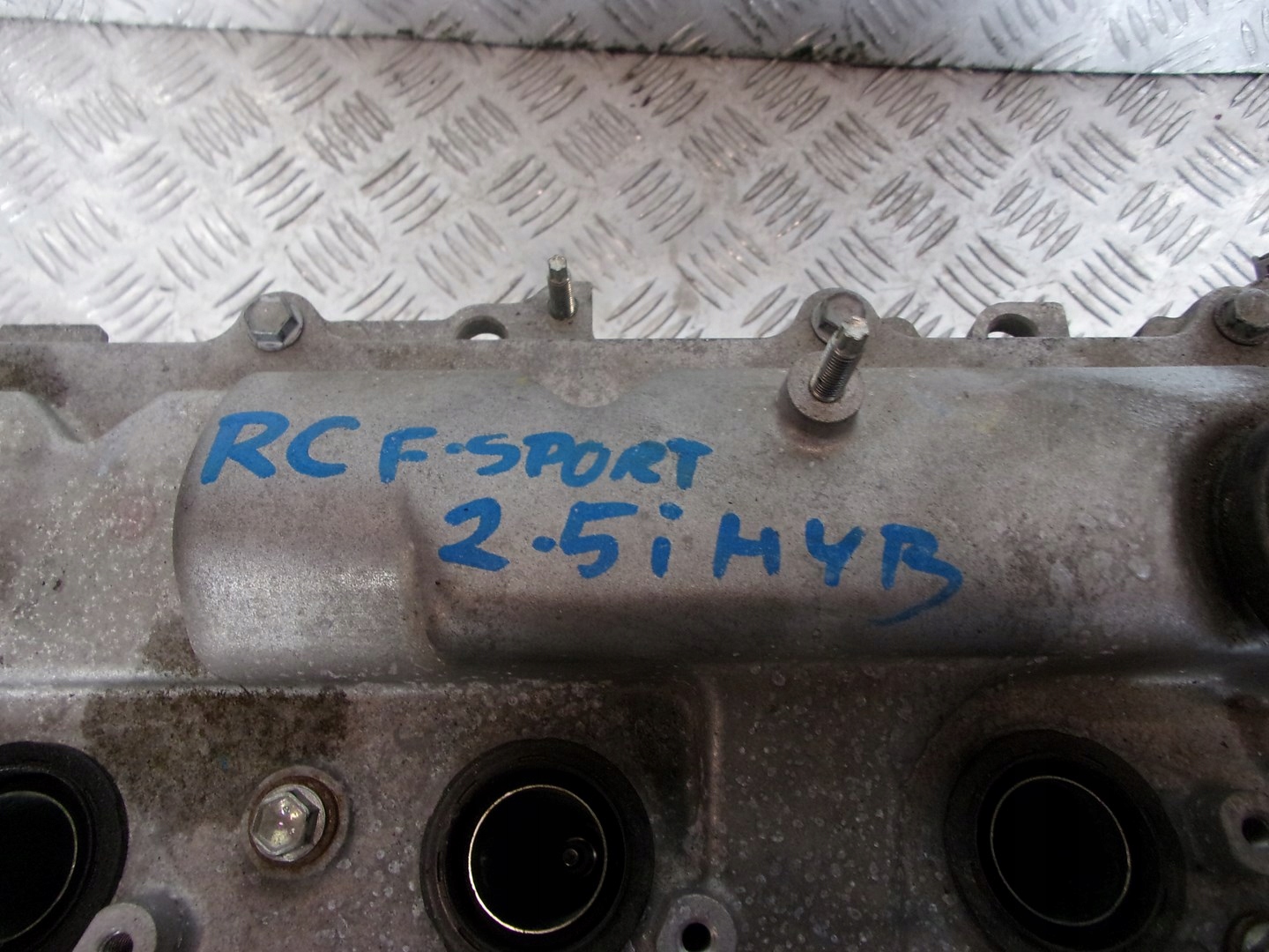TESTATA JAGUAR RC F SPORT 2,5HYB