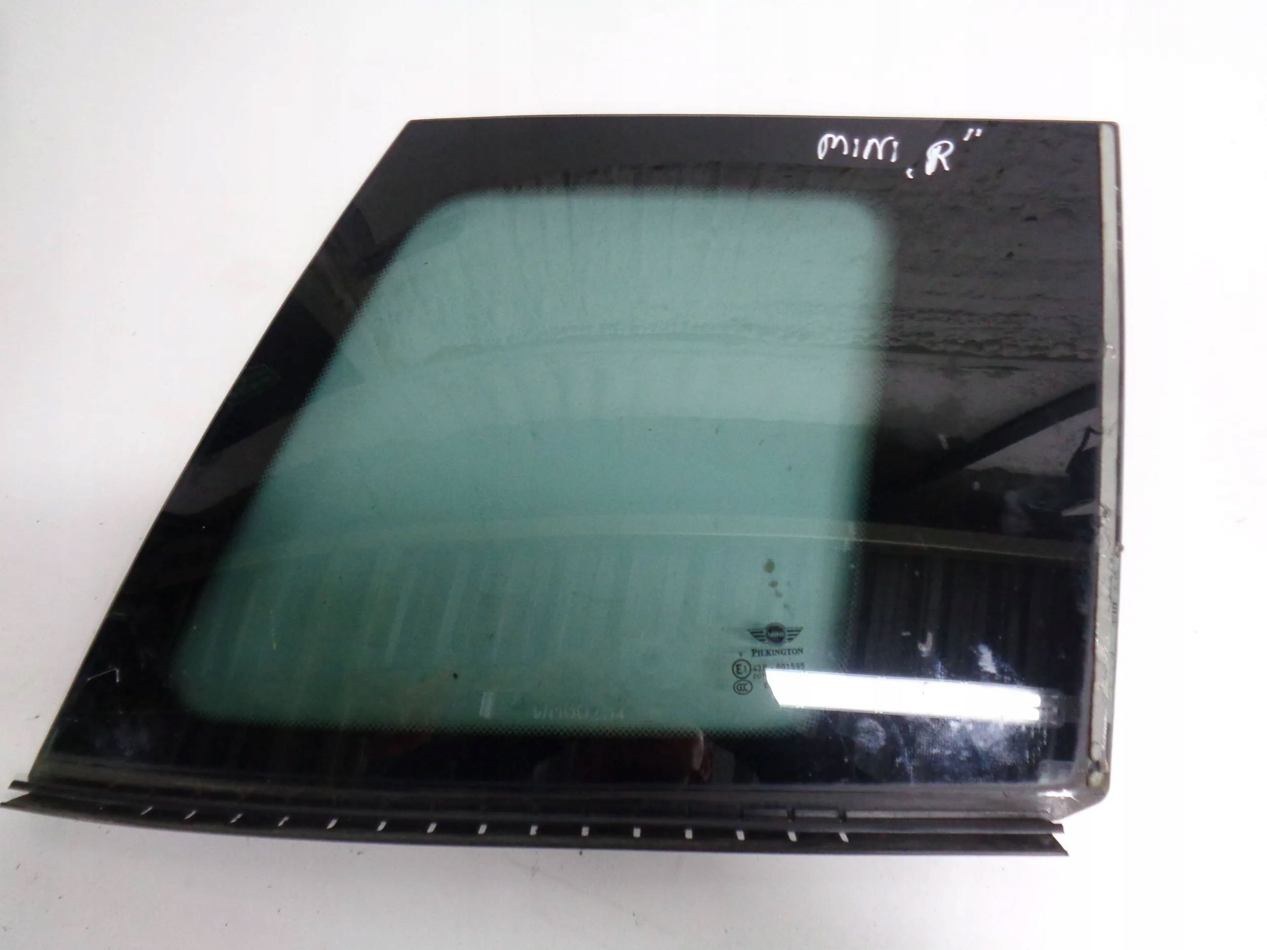 MINI COUNTRYMAN R60 window right rear part