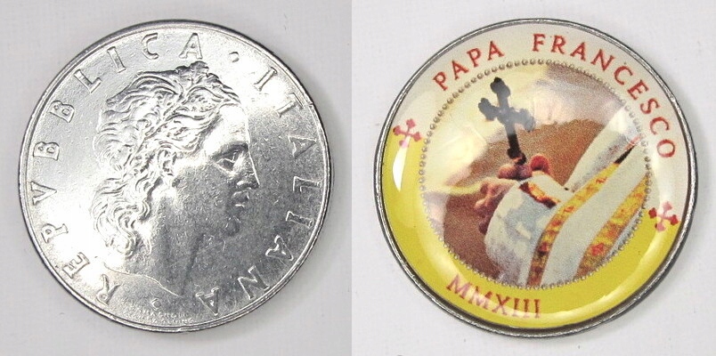 N1155. WŁOCHY, 50 LIRÓW, OKOLICZNOŚCIOWA NAKLEJKA Z PAPIEŻEM FRANCISZKIEM