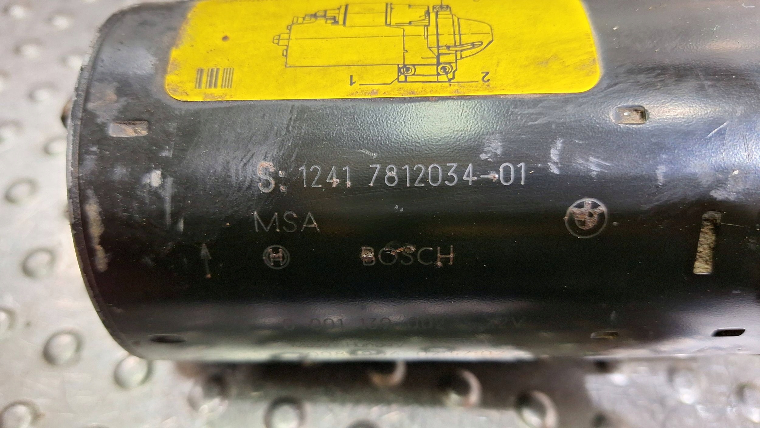 önindító 7812034 BMW E60 E81 E87 E82 E90 E91 2.0D N47