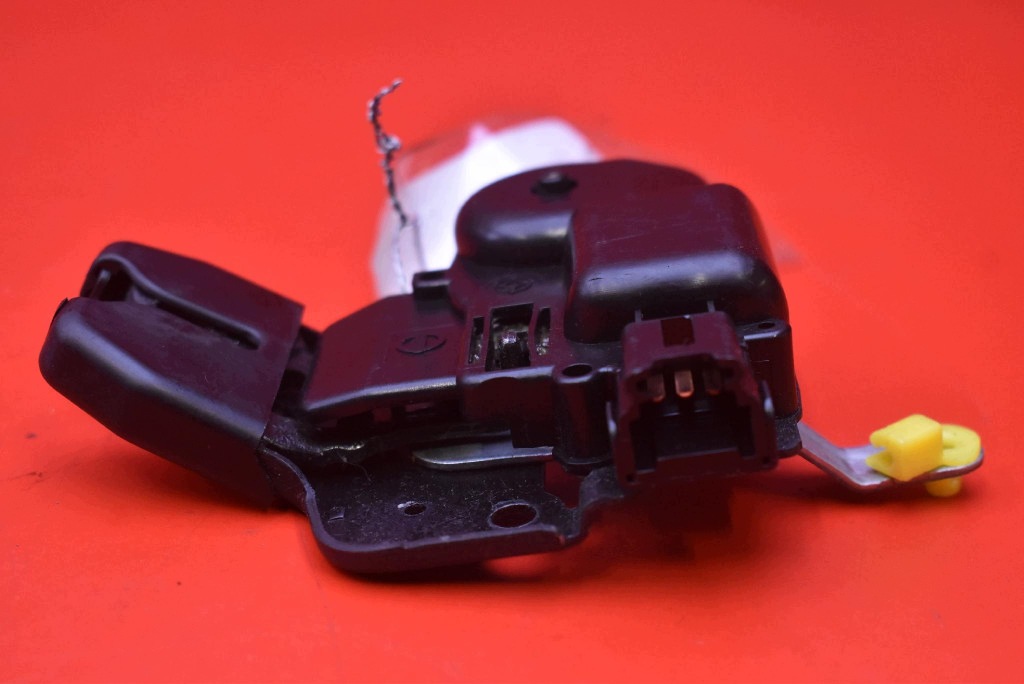 lock bonnet rear part boot NISSAN TIIDA C11 sedan 04-08