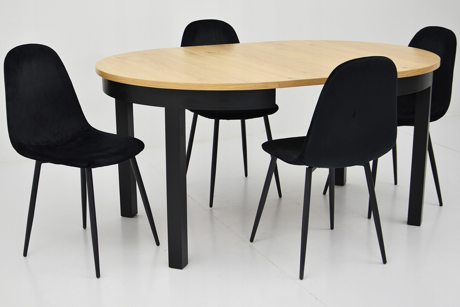 4 SKANDYNAWSKIE krzesła i STÓŁ ROZKŁADANY okrągły Szerokość stołu 110 cm