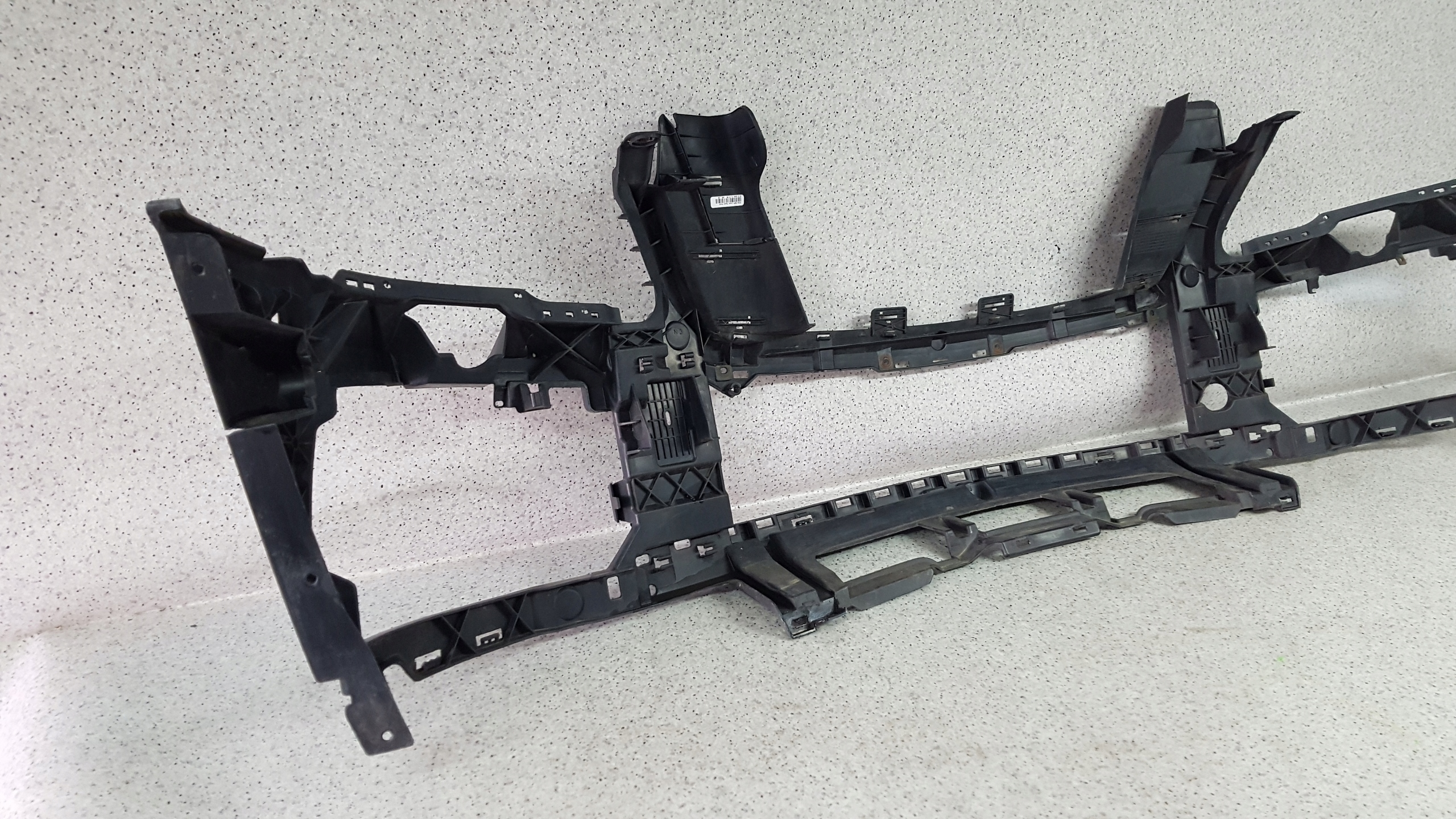 support MERCEDES pillar ML 164 LIFT bumper front 9063