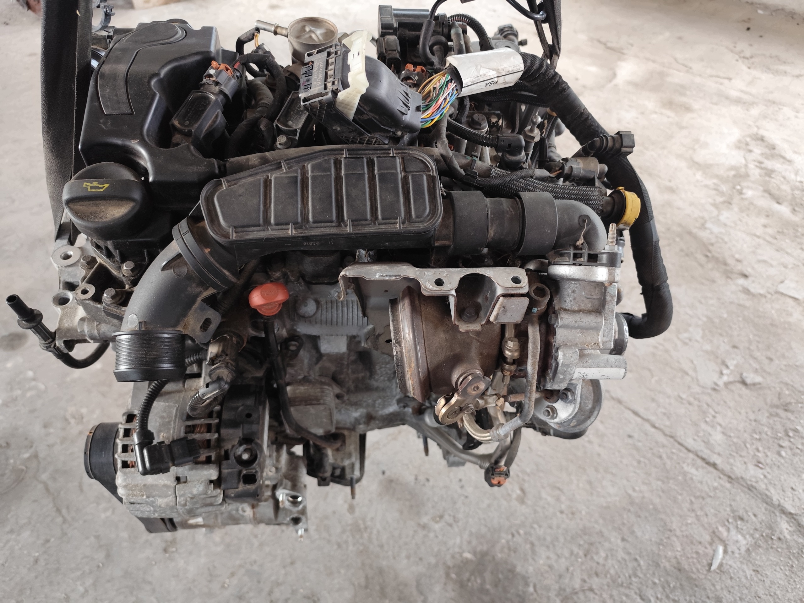OPEL CROSSLAND X 2018 1.2THP engine complete 10XTA3 HN02