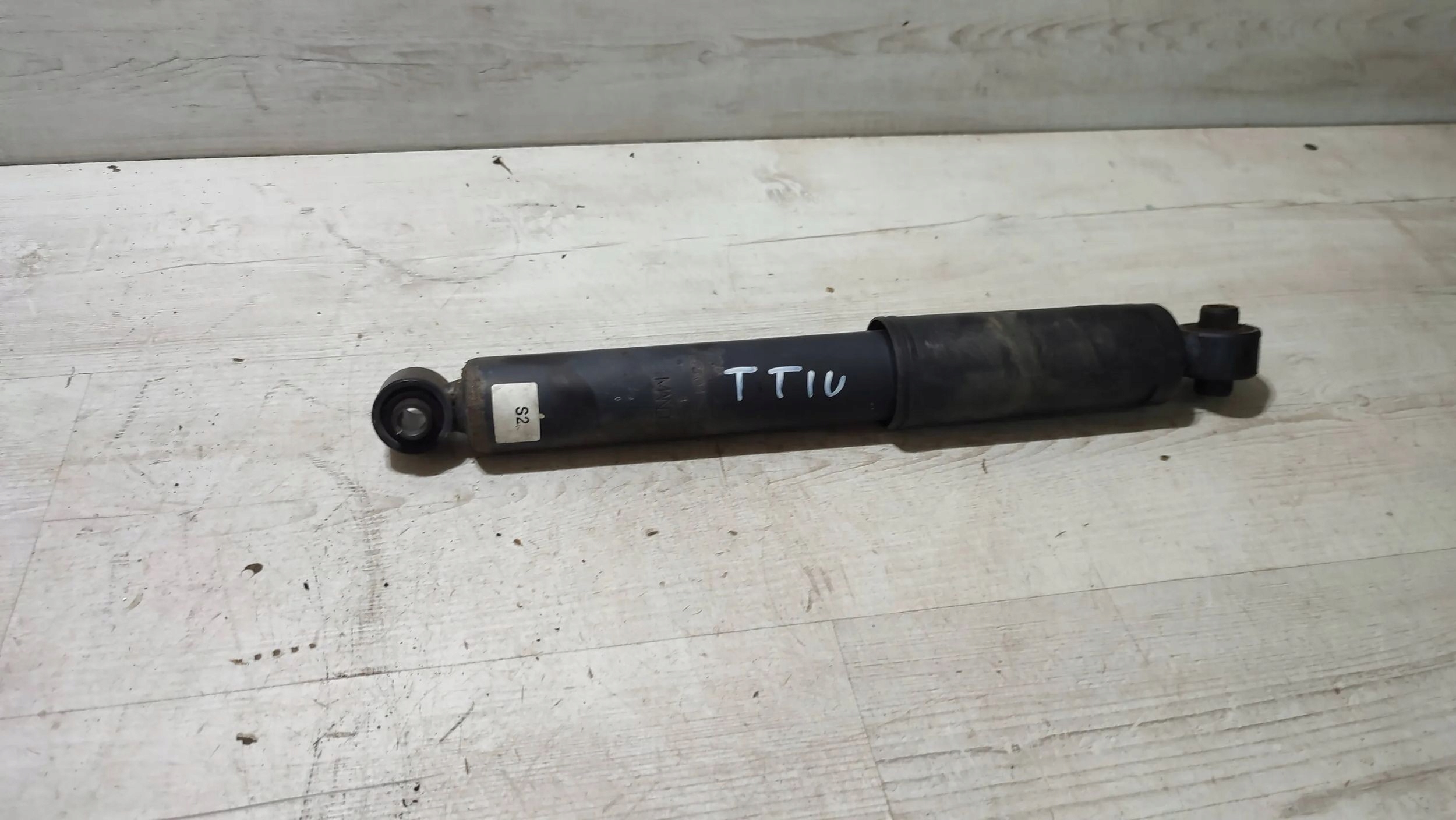 SsangYong Tivoli 2016 shock absorber rear