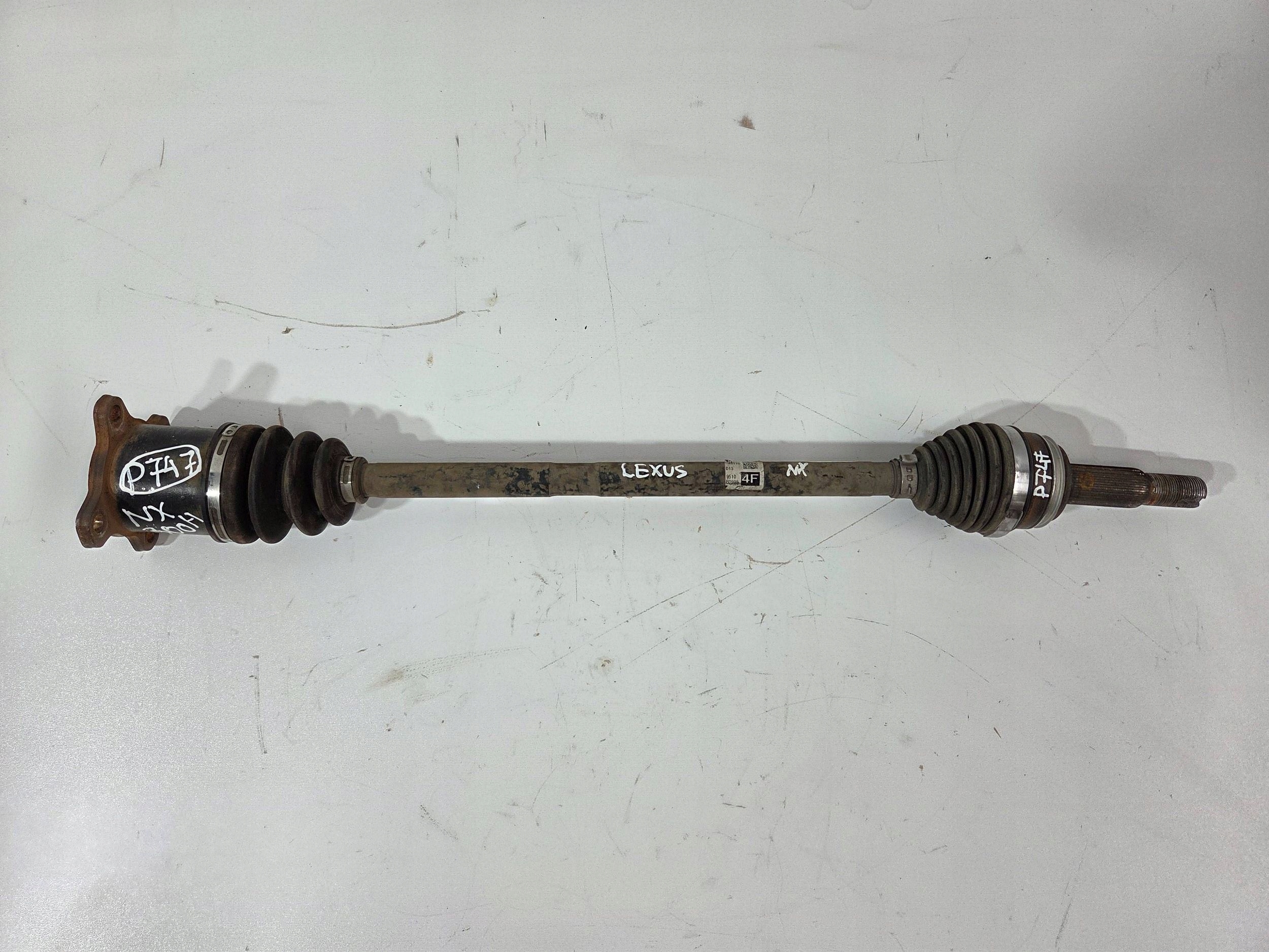 Lexus NX 300H semi-axis rear left=right 4234048110 (P747)