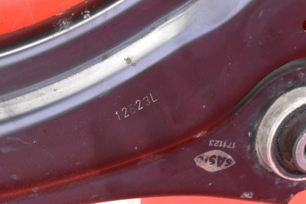 arm left front RENAULT MEGANE SCENIC 3 III 1.6 DCI 130 KM 09-12