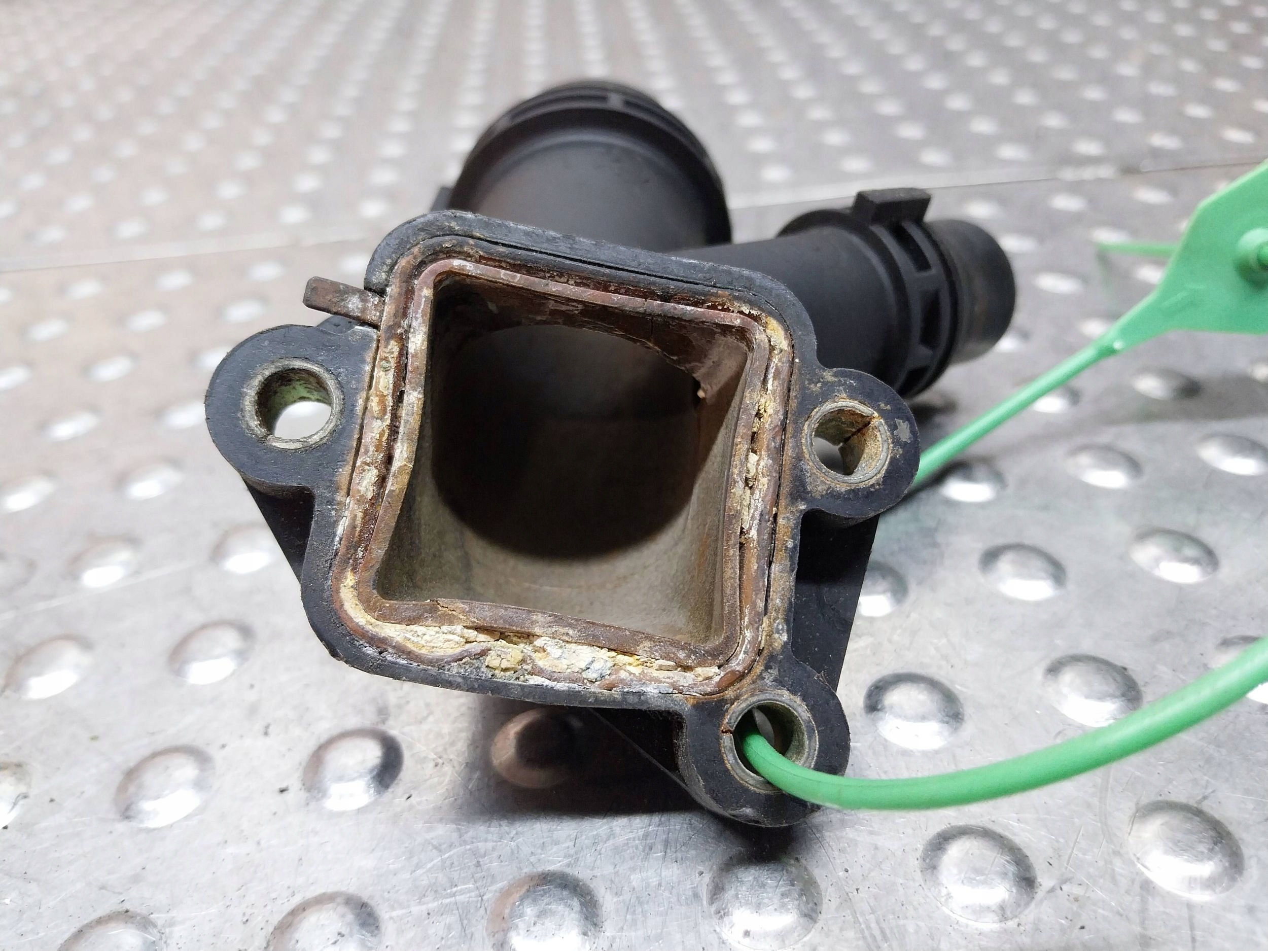 KROCIEC WODNY des Kopfes 2247744 BMW E53 E60 E61 E65 E70 E90 3.0 D
