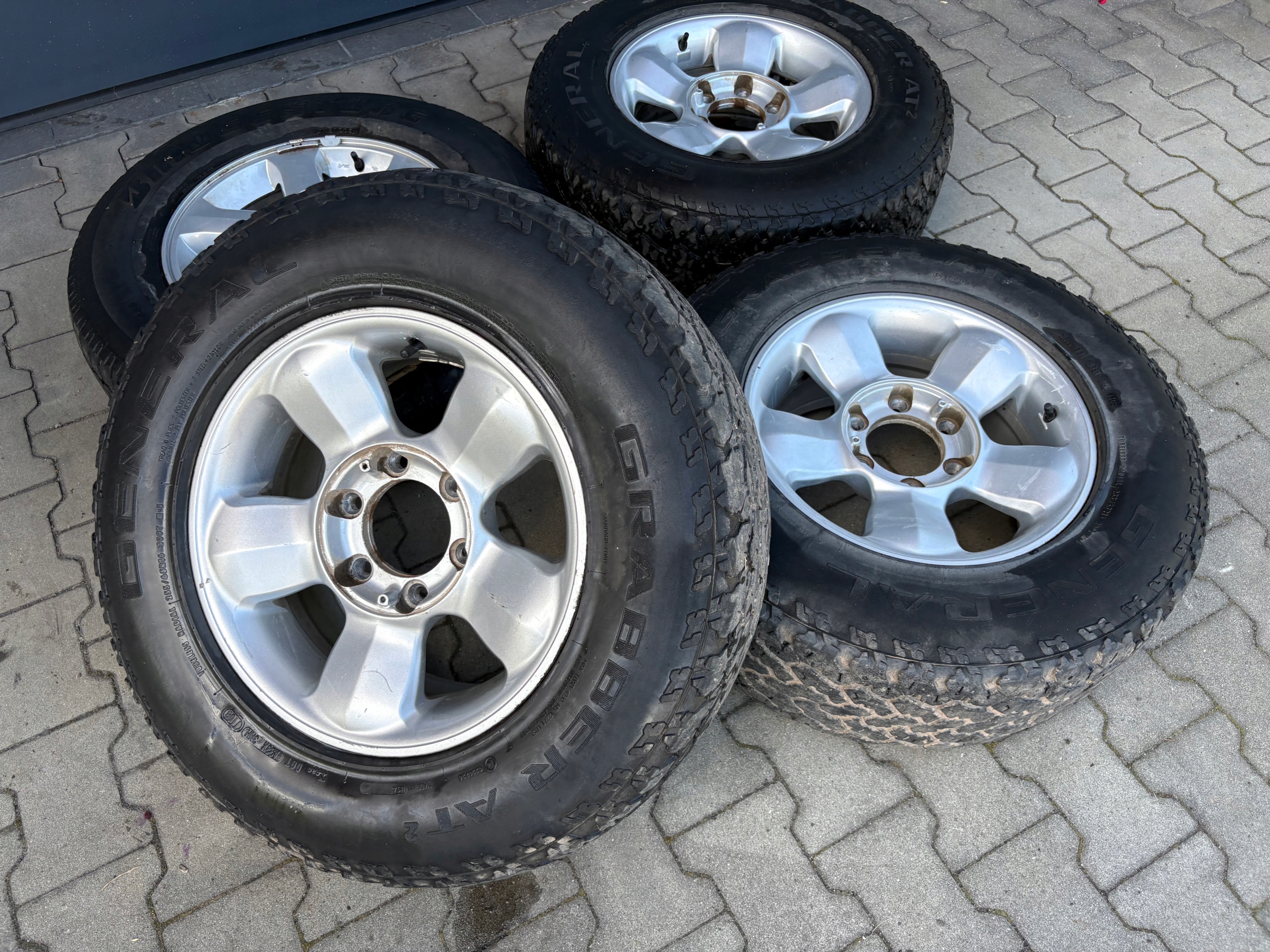 disc Isuzu D-max 6x139.7 16 cali BORBET 8J komplet !