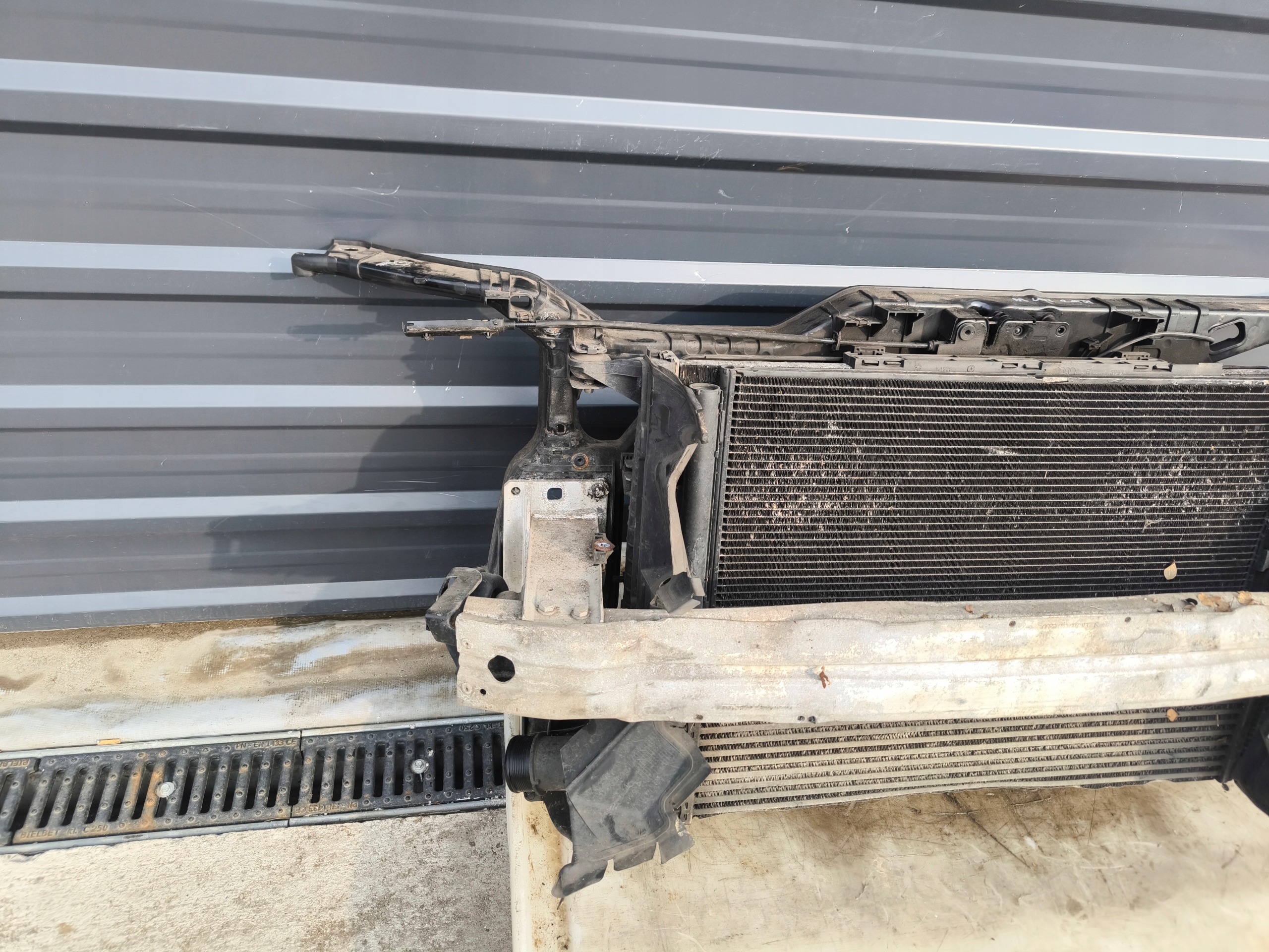 support panel for radiators complete AUDI A4 B8 LIFT 1.8 2.0 TDI TFSI 2 fans MANUAL