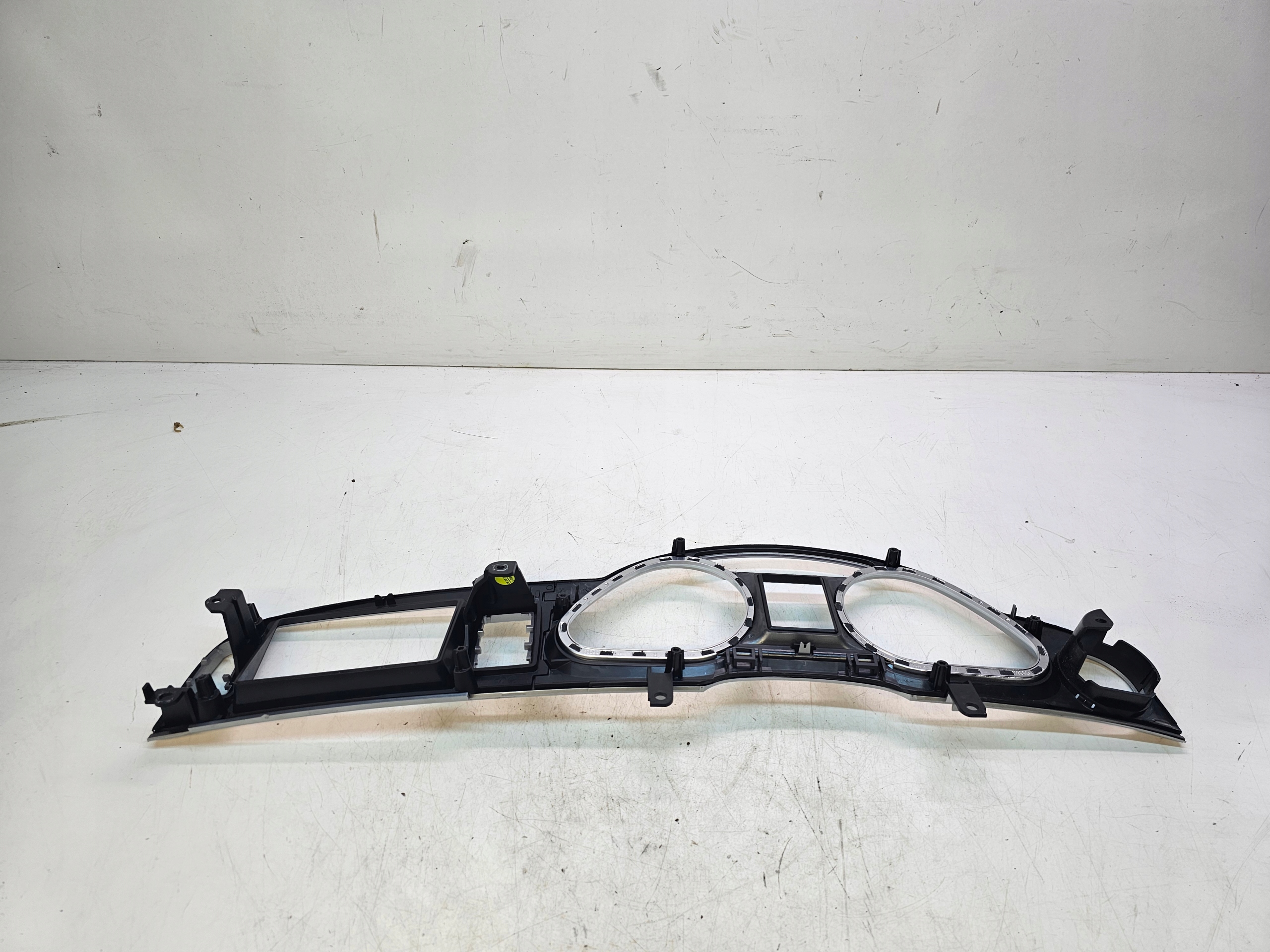 RÁM obal budíku AUDI A6 C6 LIFT 4F1857115J