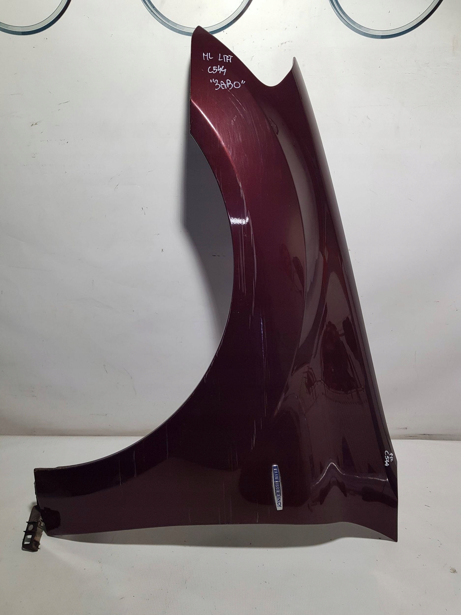 fender front left front Mercedes ML W164 c544 544