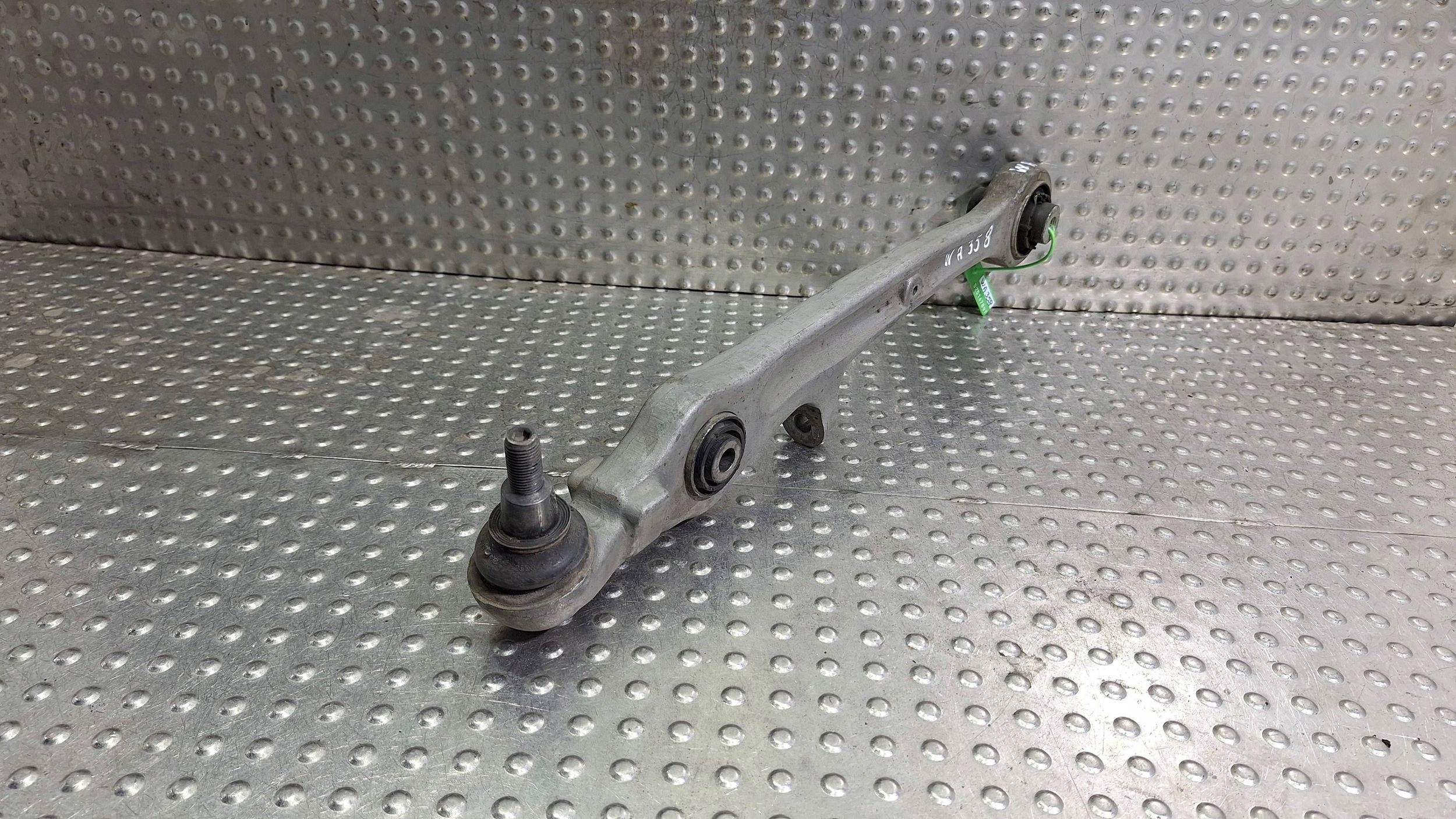 Querlenker links rechts vorne unterer 4E0407155D VW PHAETON 3D AUDI A8 D3