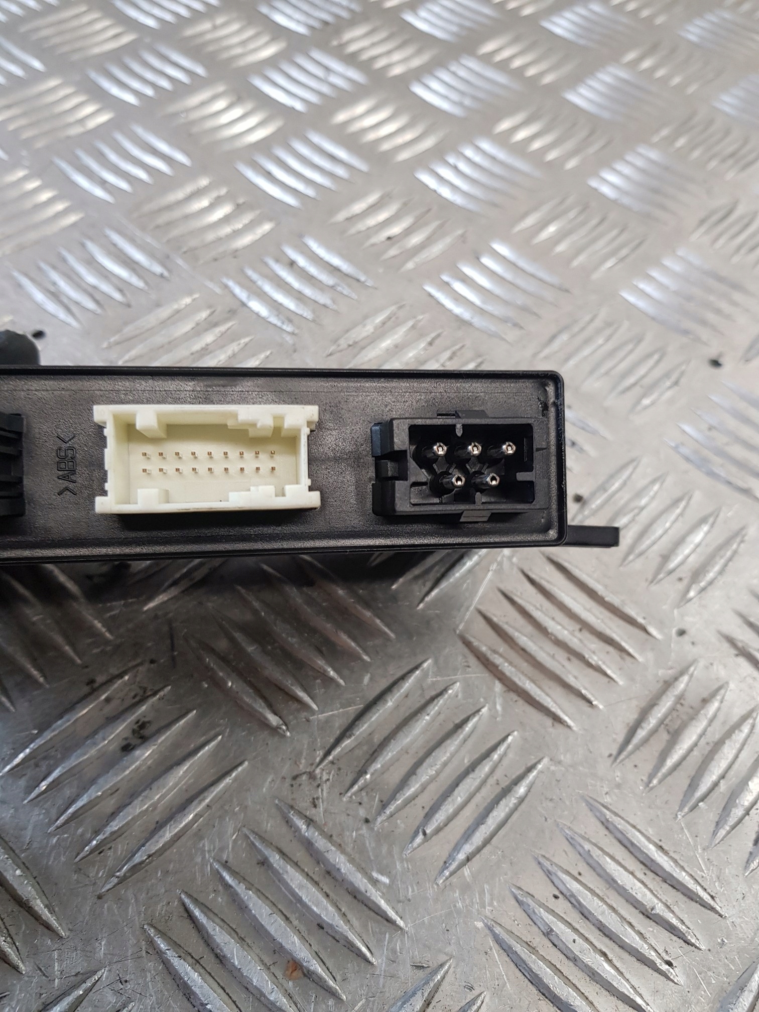 control unit module door 69042559 BMW E39 sedan 99R