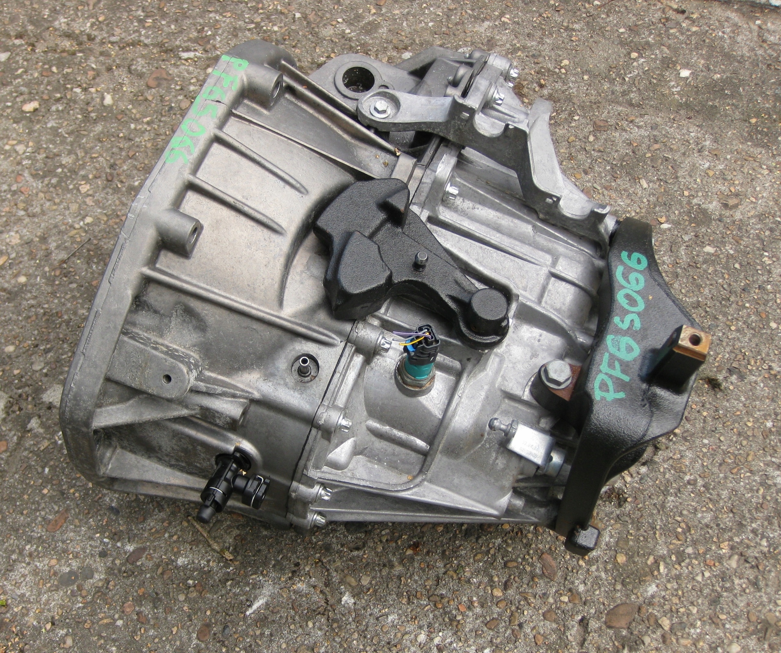 RENAULT MASTER III LIFT IV 2.3 DCI 23R CAMBIO PF6066