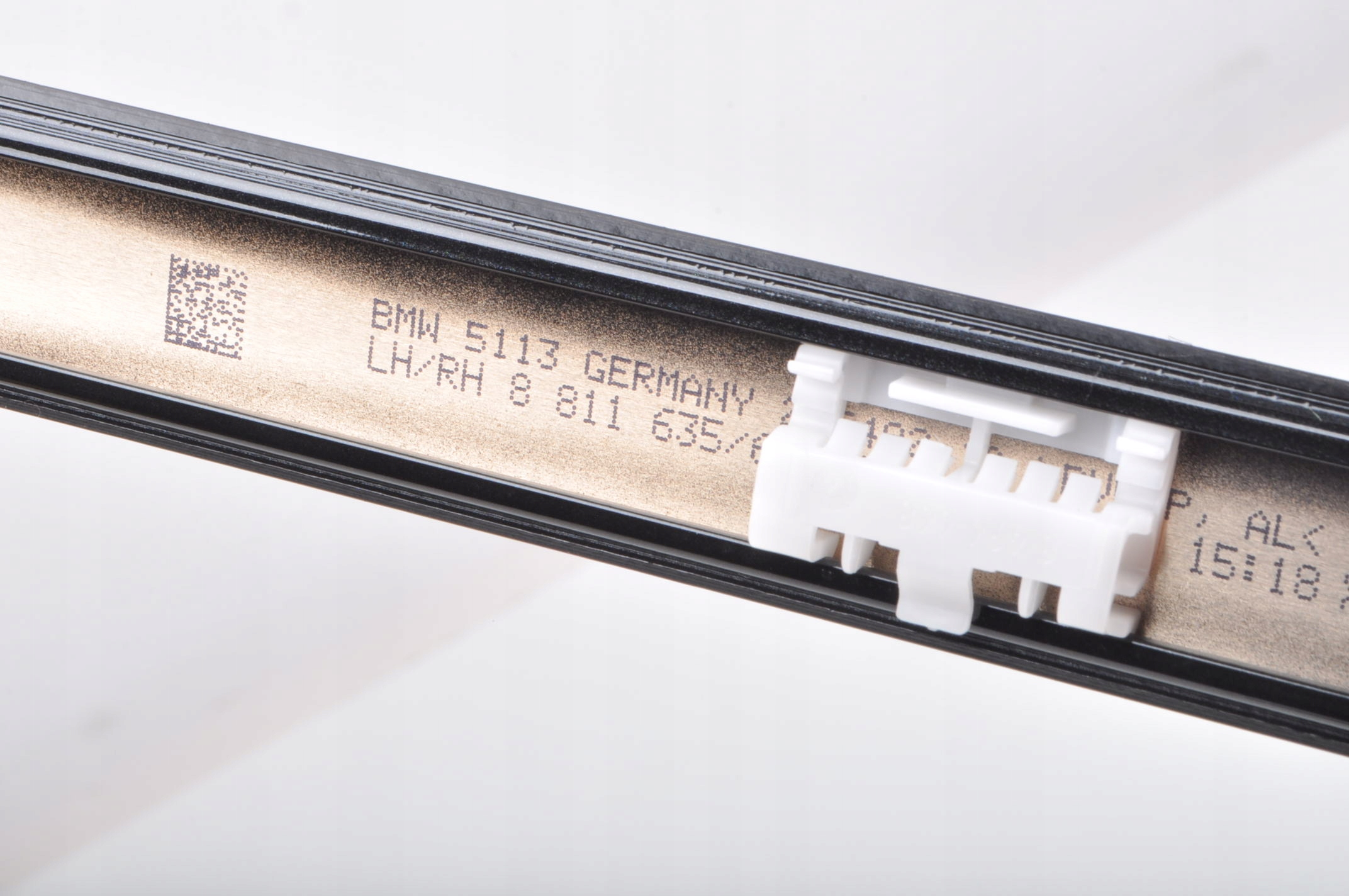 TOYOTA SUPRA MK5 GR LISTWA DACHU DACHOWA 8812047-10 23R Numer katalogowy części 8812047-10