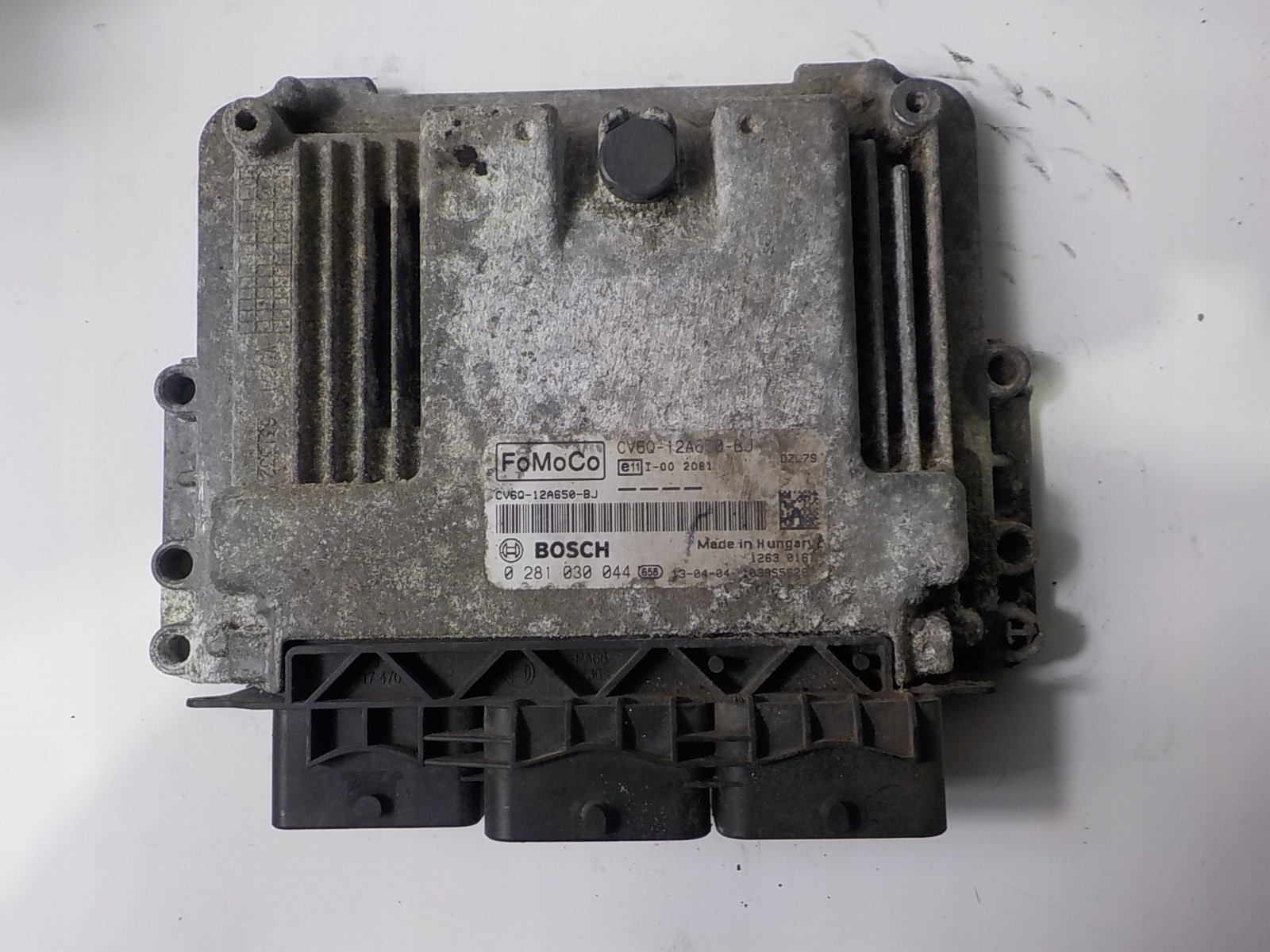 FORD FOCUS III computer control unit CV6Q-12A650-BJ 0281030044