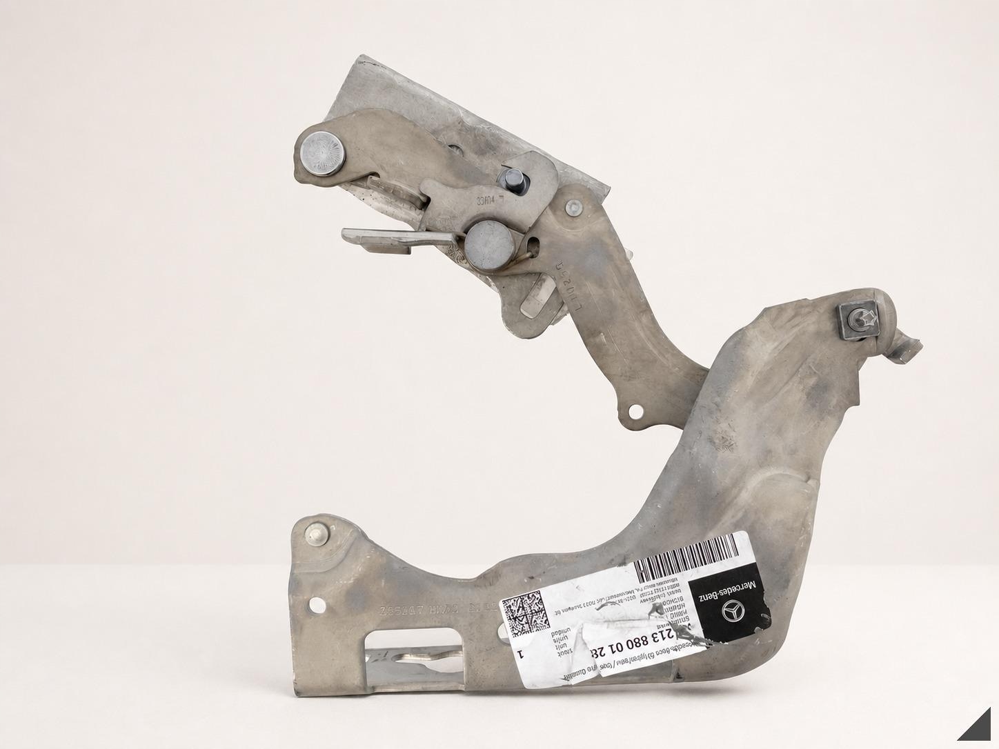 MERCEDES E-KLASA W213 S213 C238 CLS 257 hinge holder bonnets front left