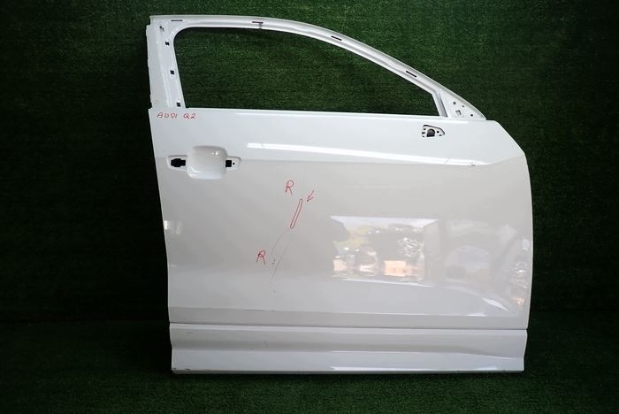 AUDI Q2 door right front front