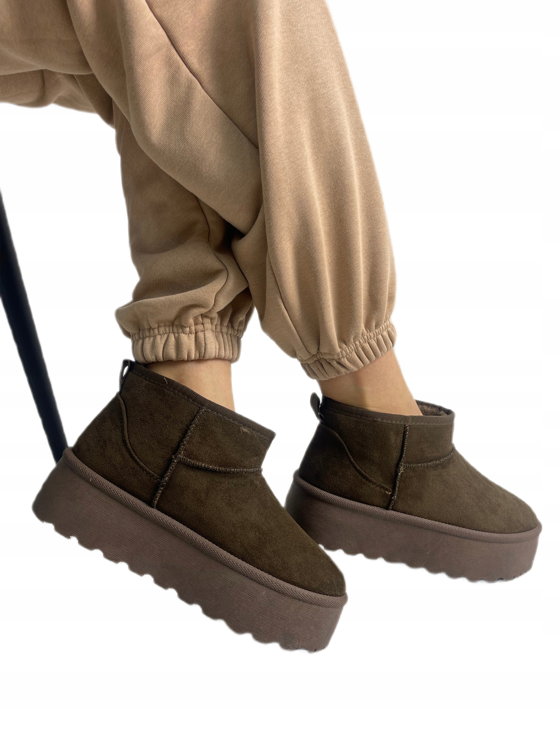 ŚNIEGOWCE DAMSKIE BRĄZOWE NA PLATFORMIE EMU MUKLUKI R.41 Model śniegowce