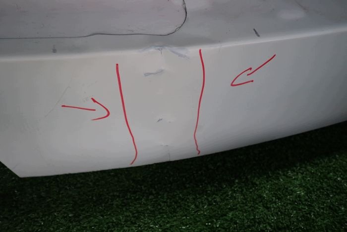 HYUNDAI IONIQ V 21- boot doors rear part