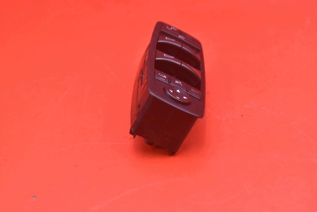 control panel of the window EU A1698206710 MERCEDES B-class W245 05-08