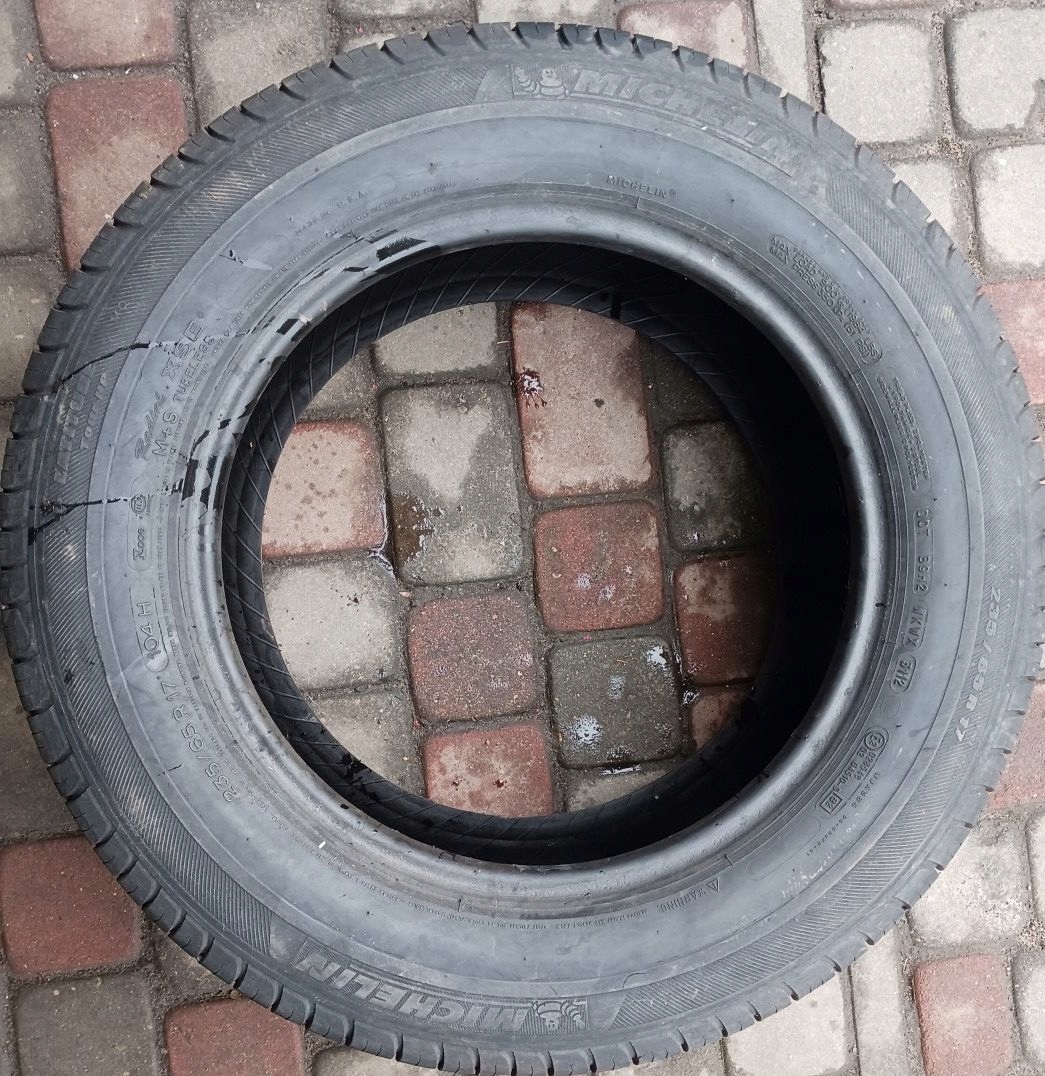 235/65R17 (2060) MICHELIN LATITUDE TOUR. 5mm Marka Michelin