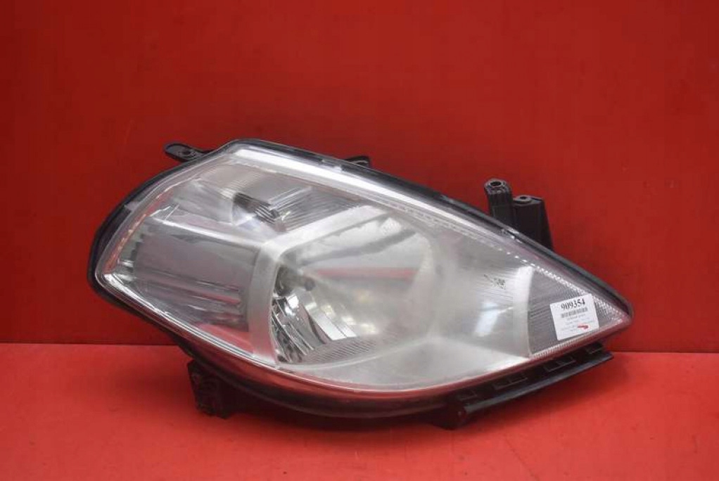 REFLEKTOR right light front EU 26010EM00A NISSAN TIIDA 1 and 04-08