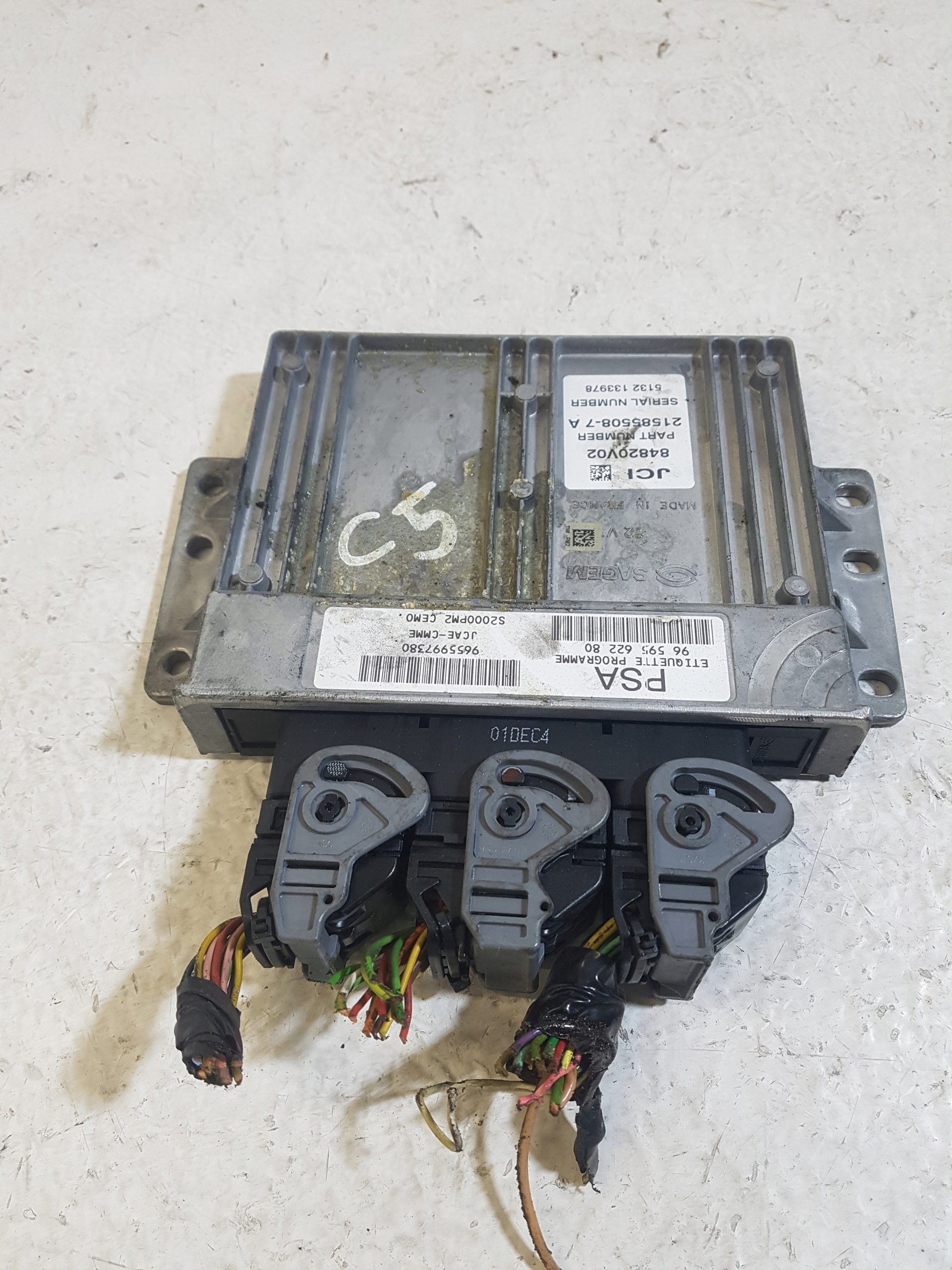 computer of the engine control unit PEUGEOT 407 9655997380