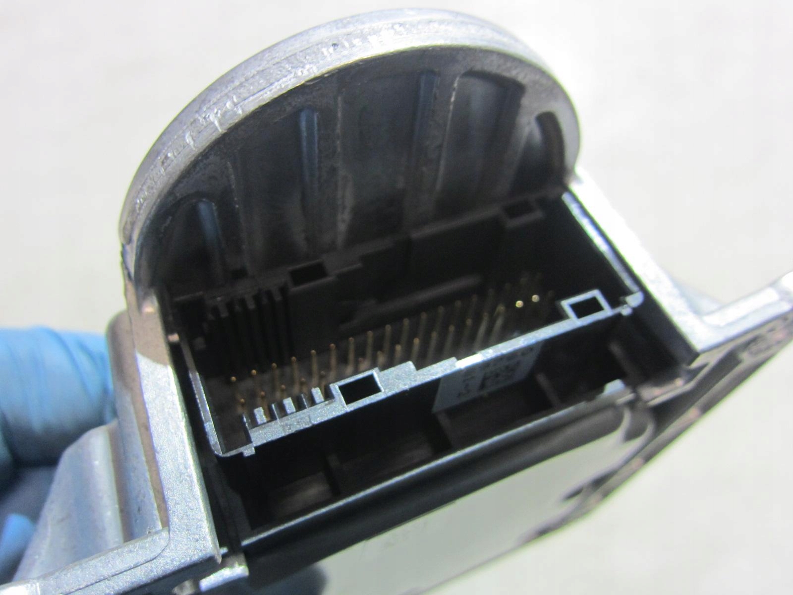 BMW F34 GT F30 module control unit ICM 6865299 airbag