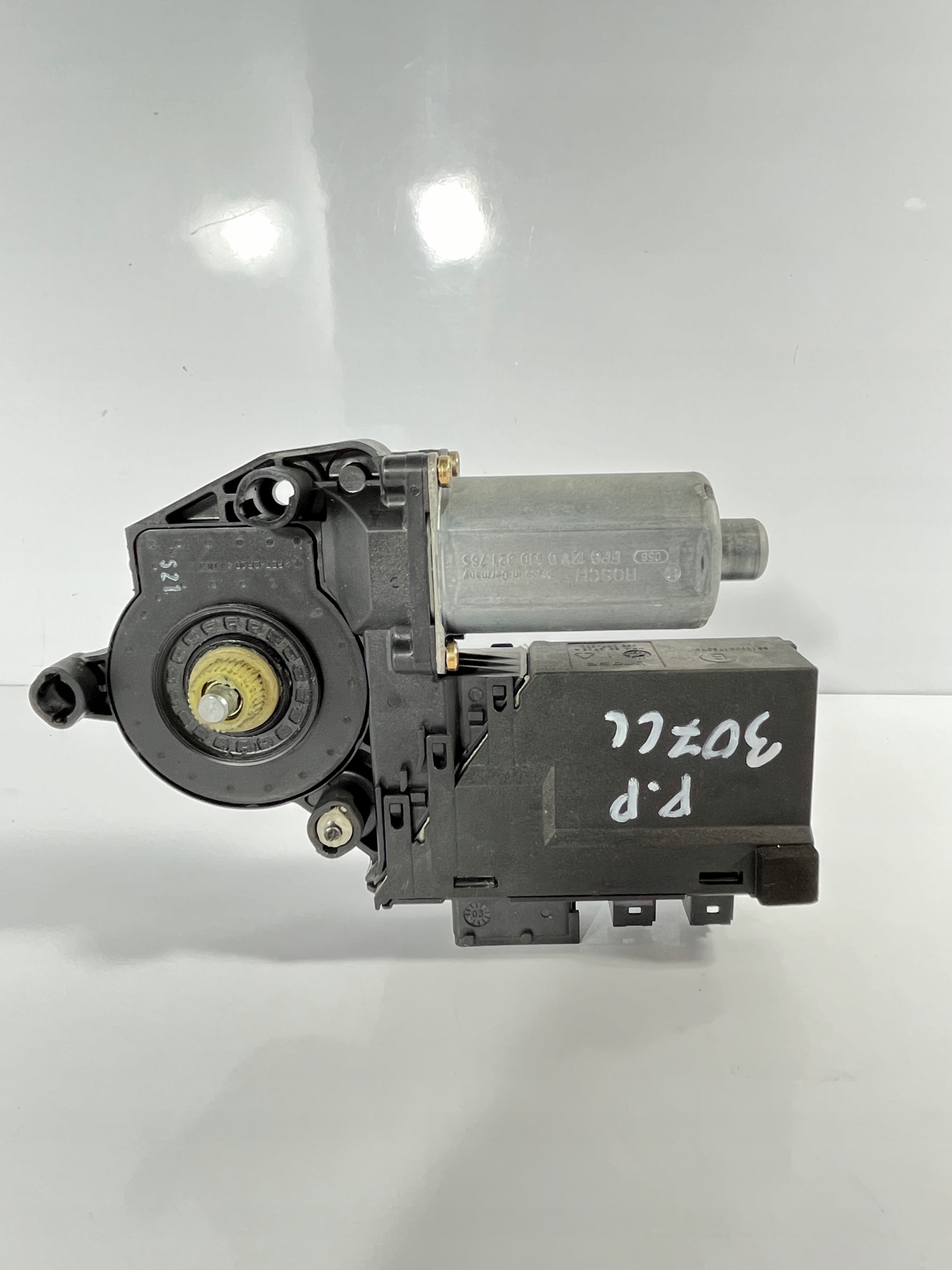 Peugeot 307 CC 03-05 mini motor windows right front OE 9651735180