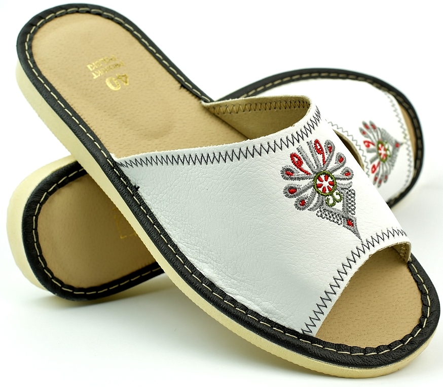 KAPCIE PANTOFLE KLAPKI DOMOWE DAMSKIE CIAPY r. 40 - 25,5 cm Marka inna