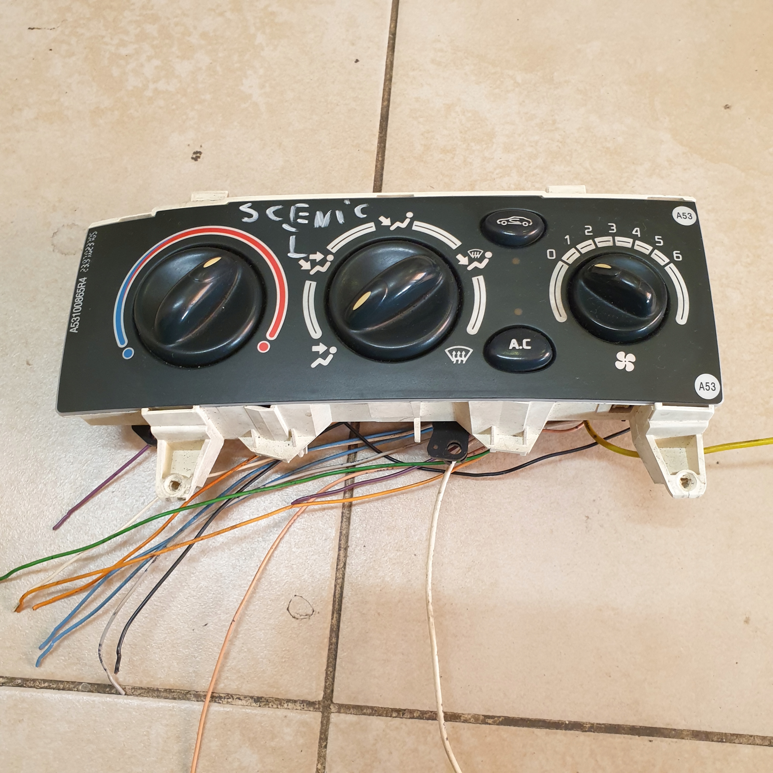 control panel NAWIEWEM KLIMATYZACJA RENAULT SCENIC and 651947U OE EU