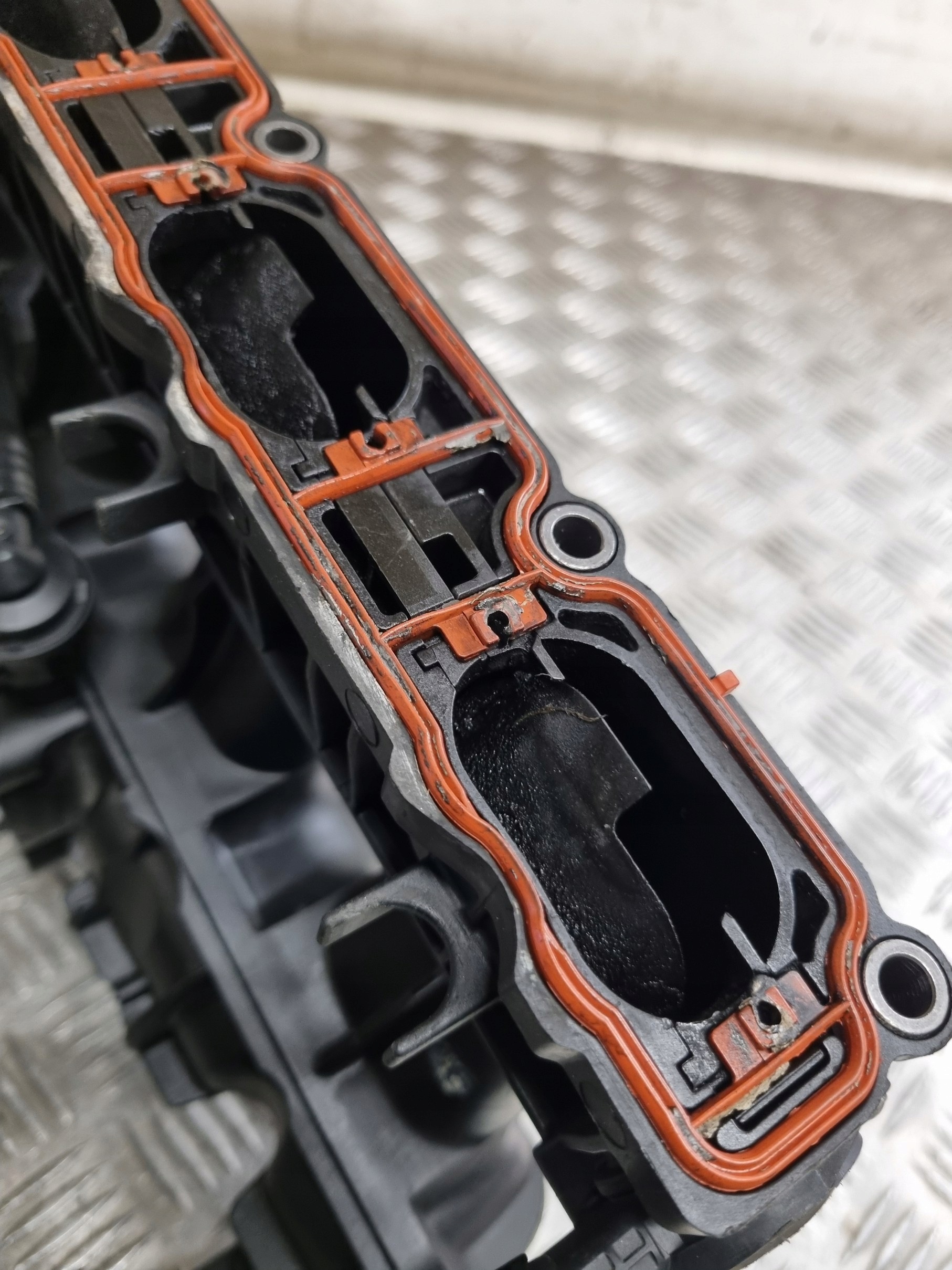 intake manifold AUDI TT 2.0 TFSI