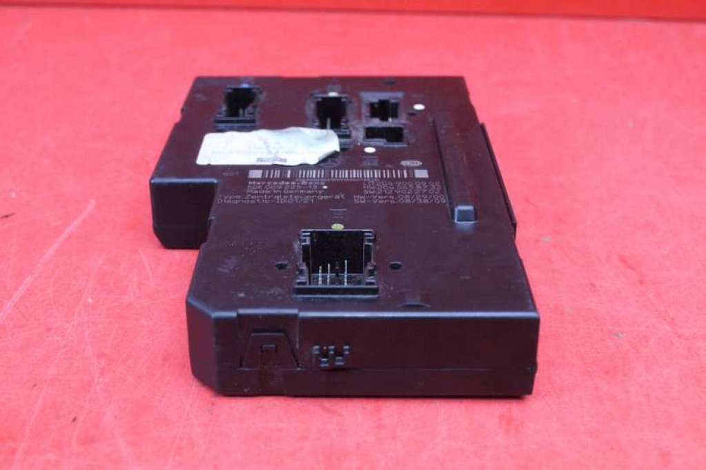 control unit module SAM 2049000902 MERCEDES C-KLASA W204 1.8 compressor; 204 KM