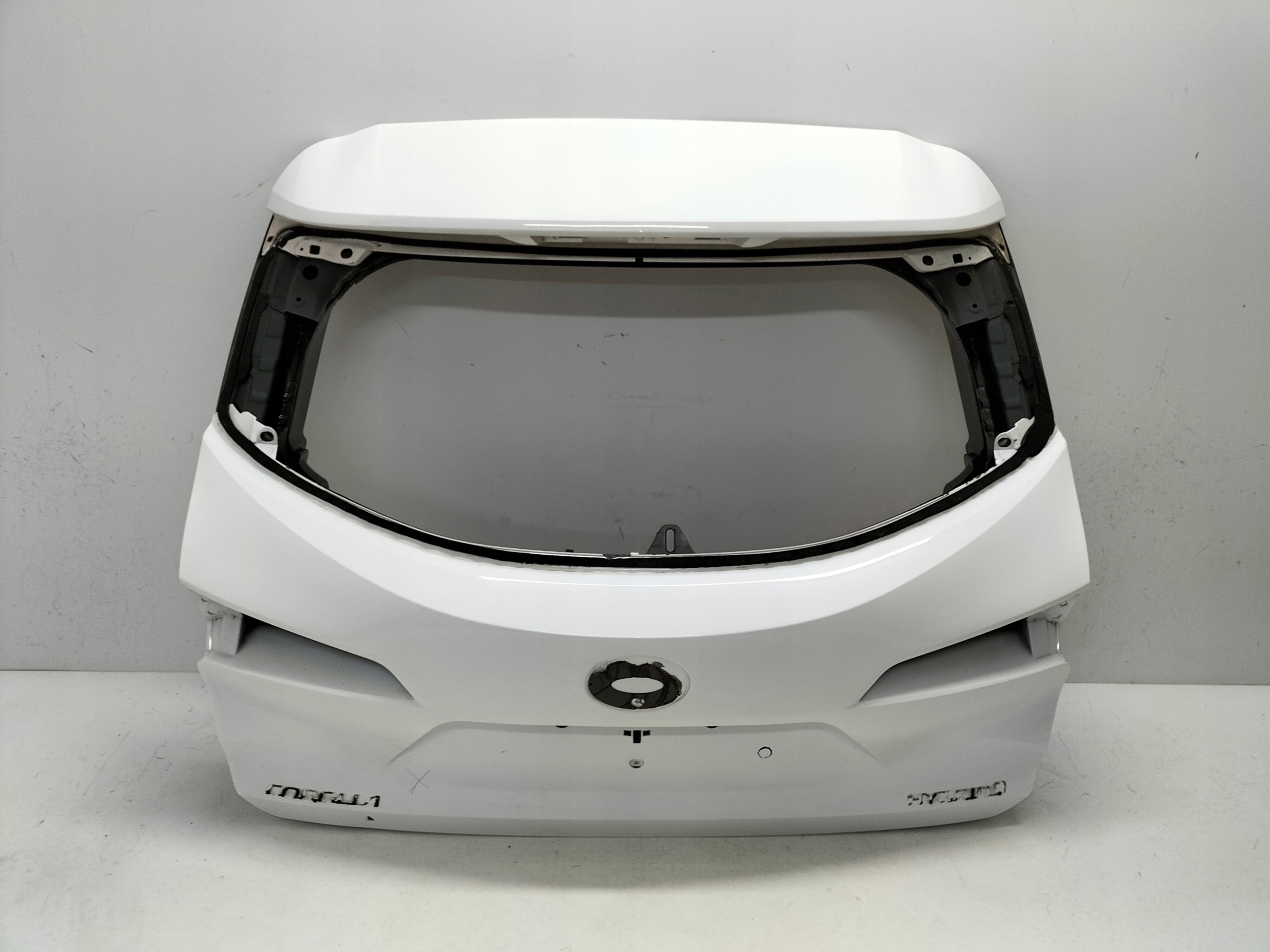 boot doors boot rear part TOYOTA COROLLA E21 18- KOMBI
