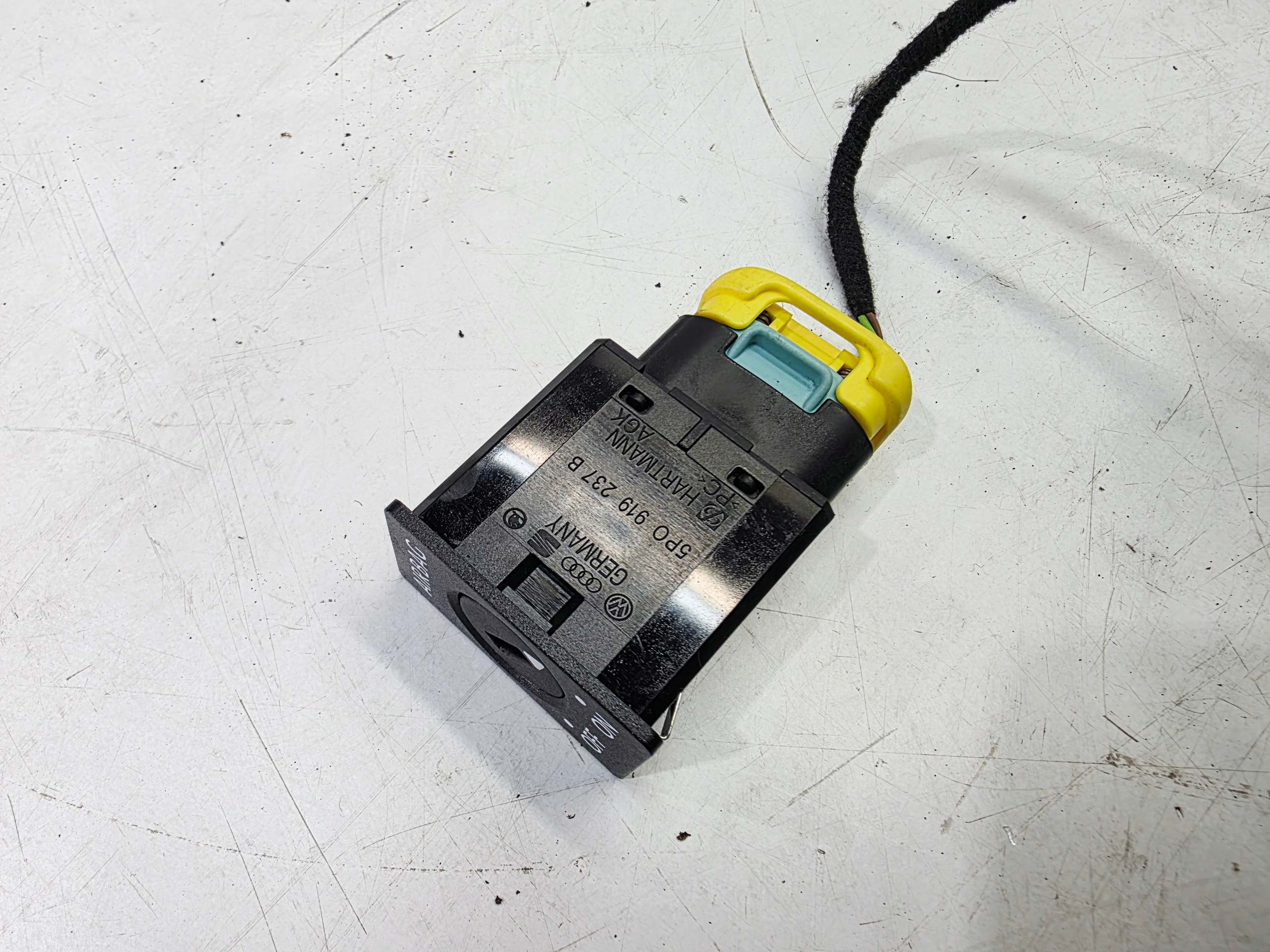 bundle passenger compartments + switch airbag AUDI TT 8J 8J0971679B 5P0919237B