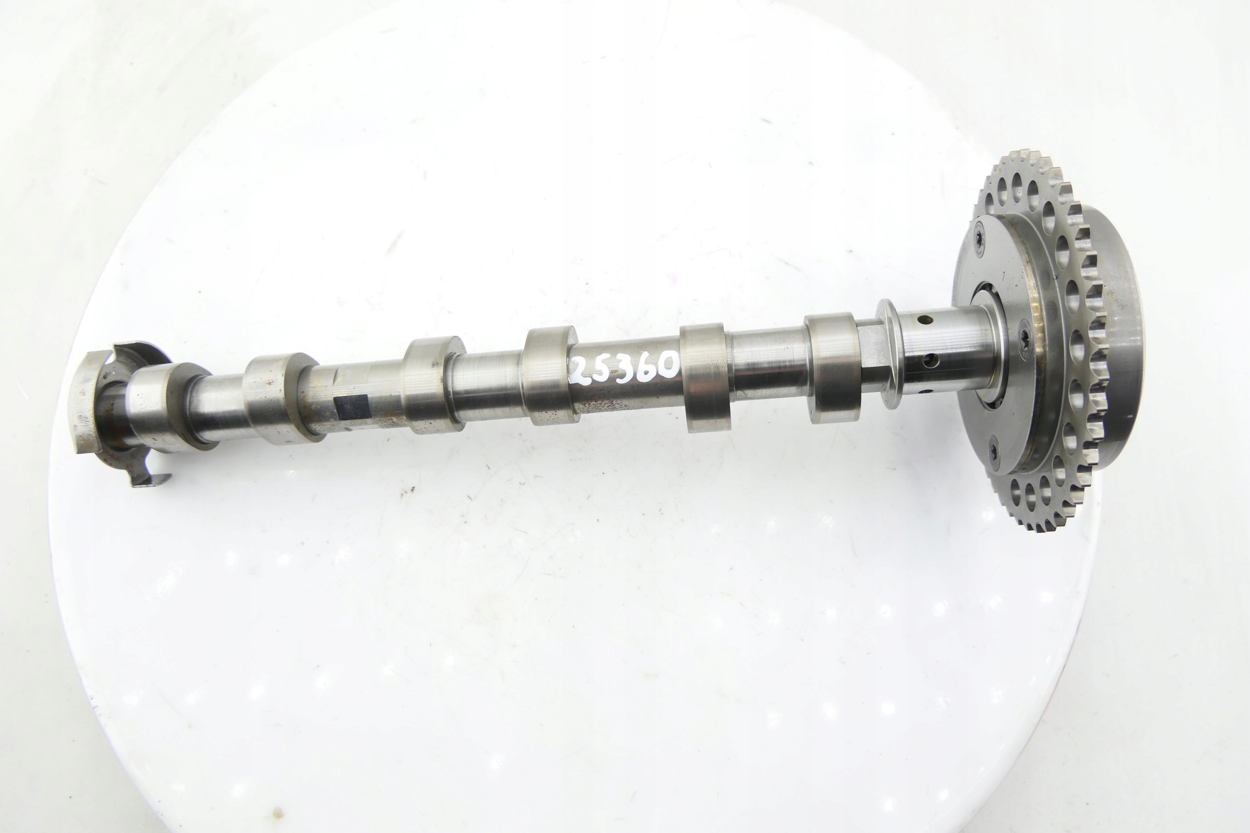 B48A20A 8629906 - Розподільний вал Vanos вихлоп BMW G30 3.0 HYBRID