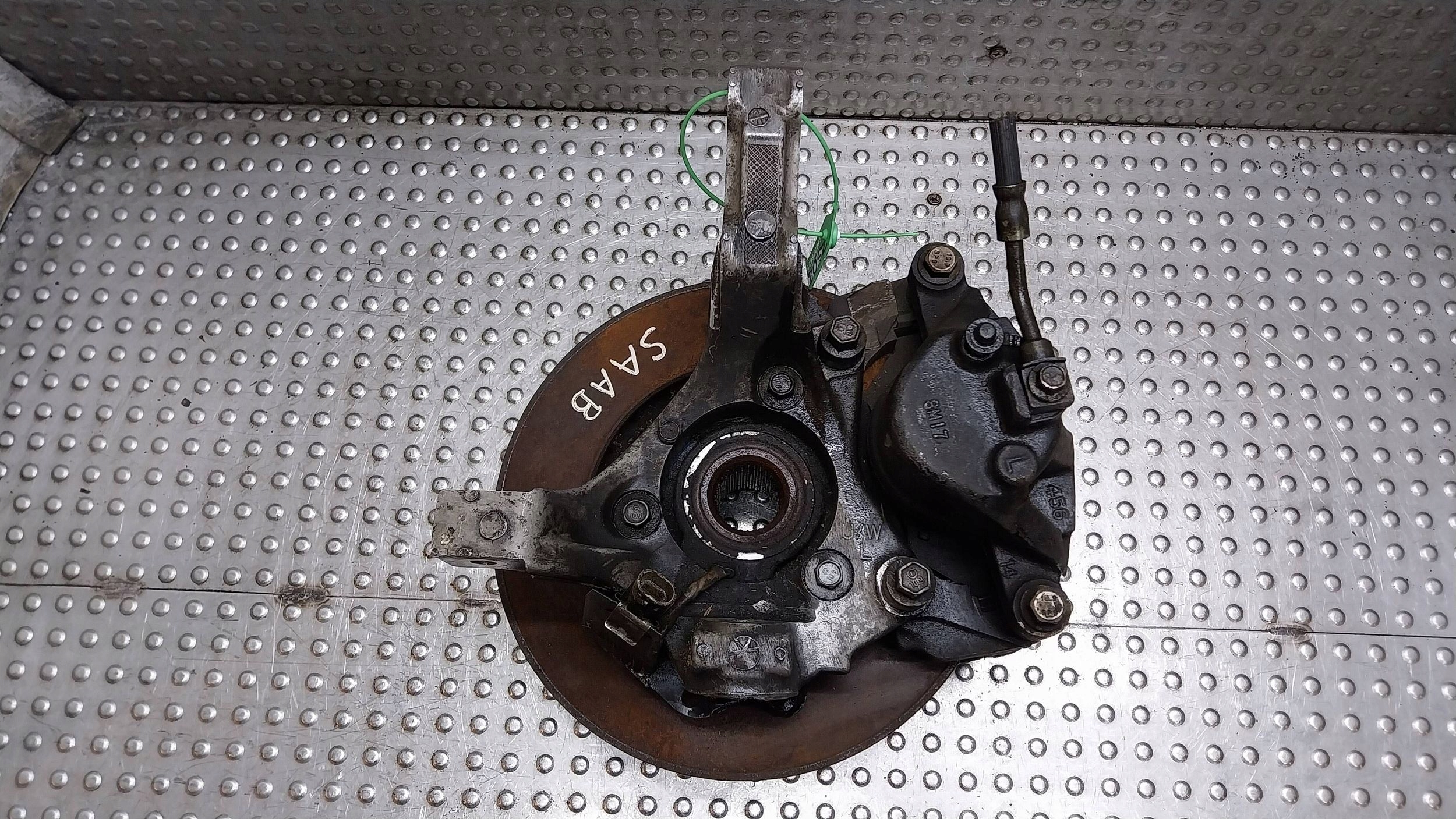 swing caliper left front SAAB 9-3 02-11