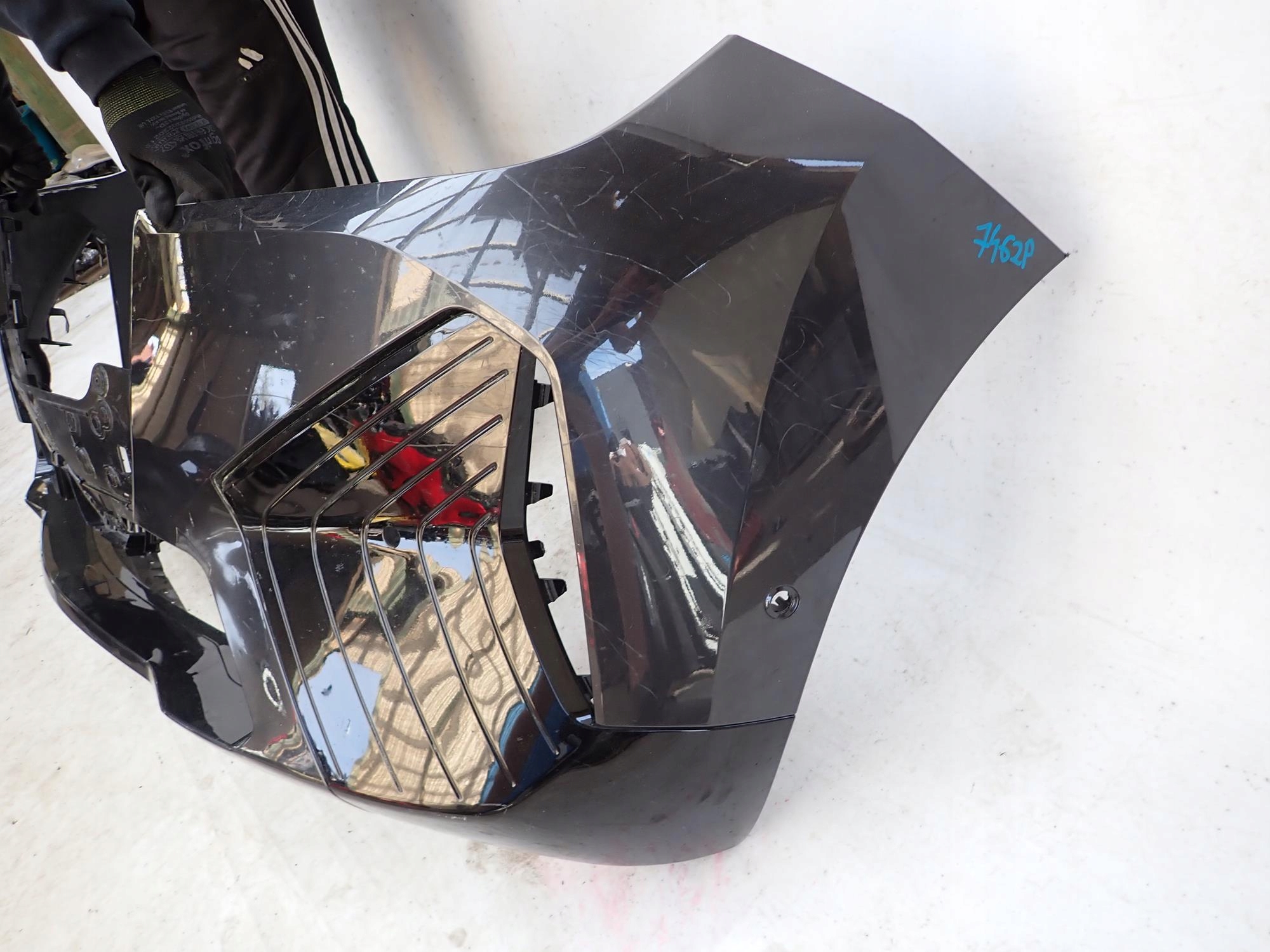BMW IX I20 m-packet 21-> bumper front front PDC