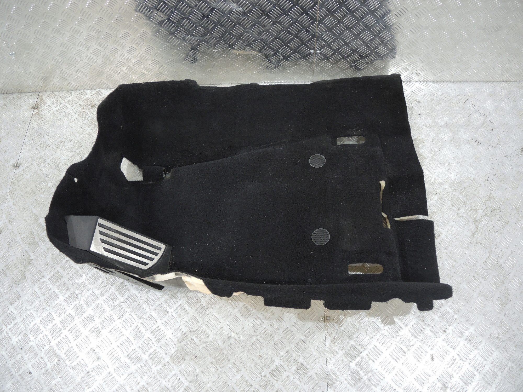 ALFA GIULIA VELOCE Q4 WYKŁADZINA DYWAN LEWY PRZÓD